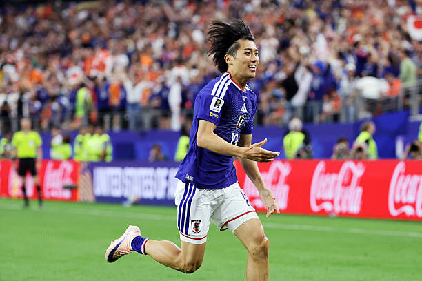 2026 Japan Home Shirt with Nameset