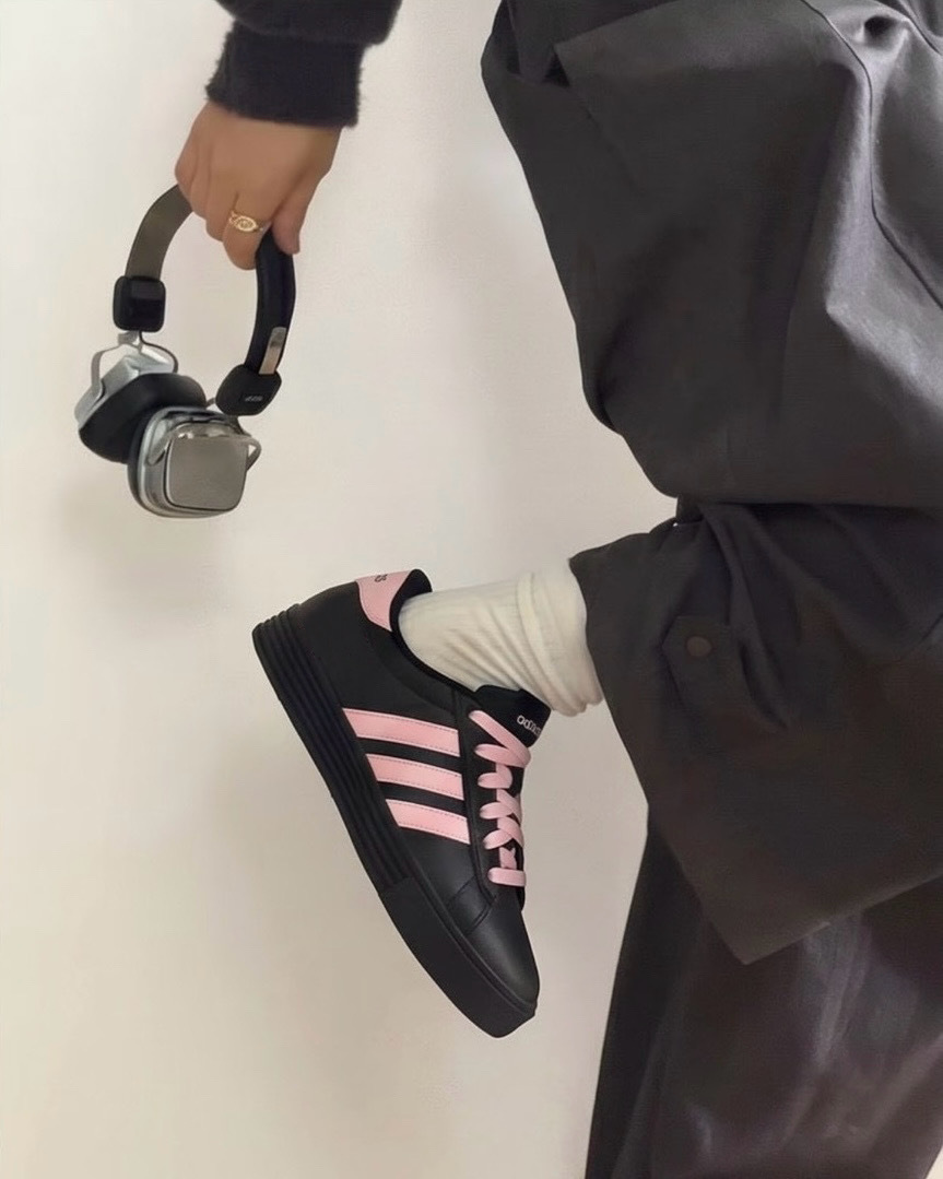 Adidas Daily 4.0 三線 皮革 黑底 黑粉