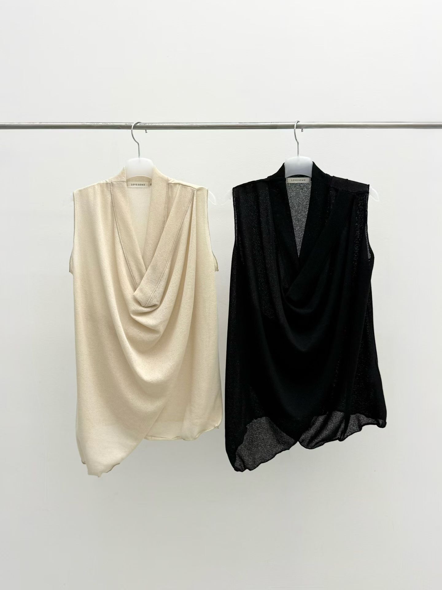 LV2603 Wrap Snap Vest