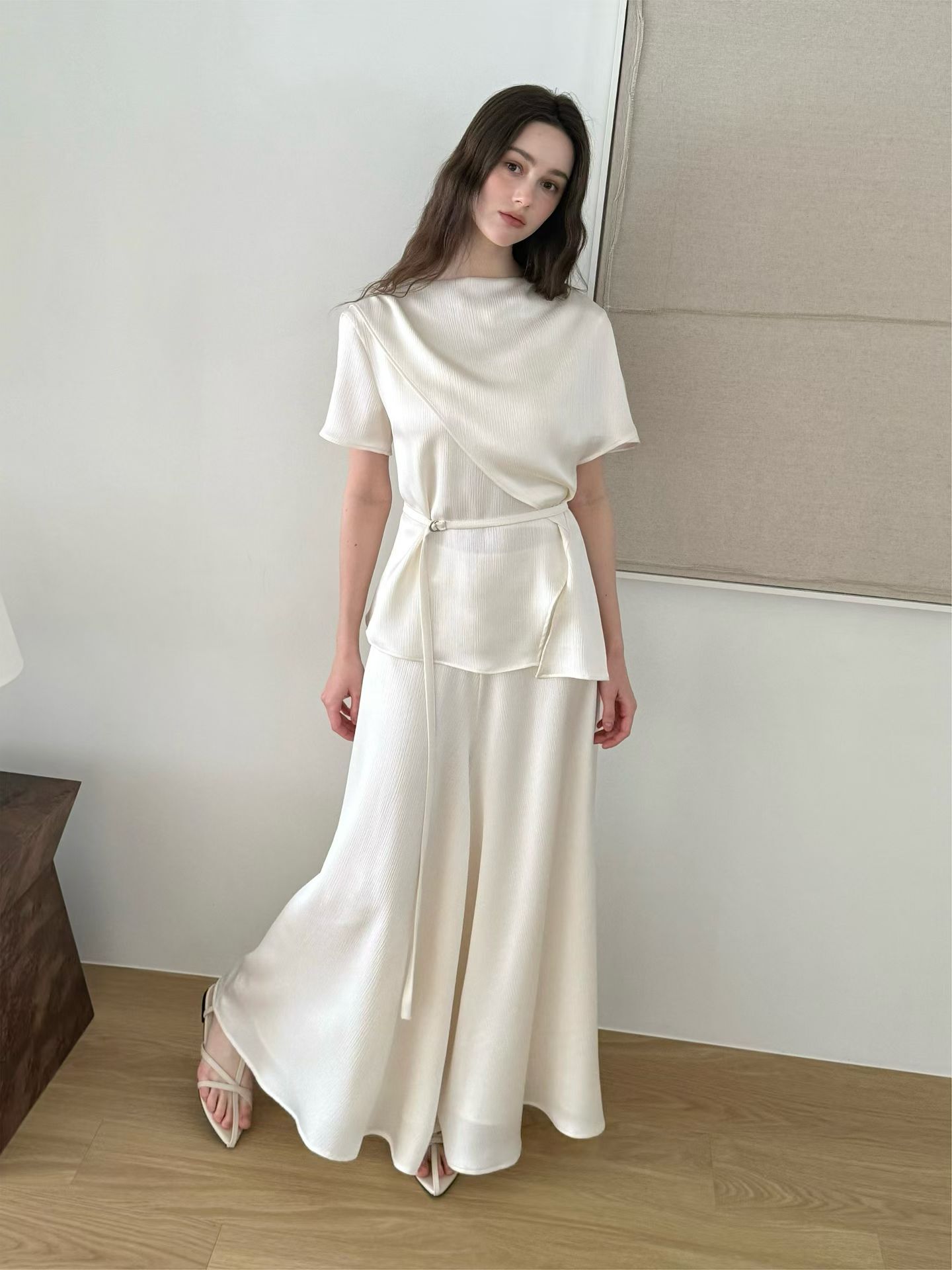 LV2608 Satin Skirt Pants