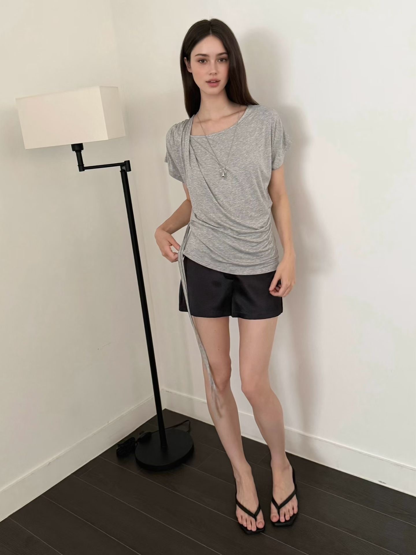 LV2612 Sugar Unbalanced Shirred T-shirt