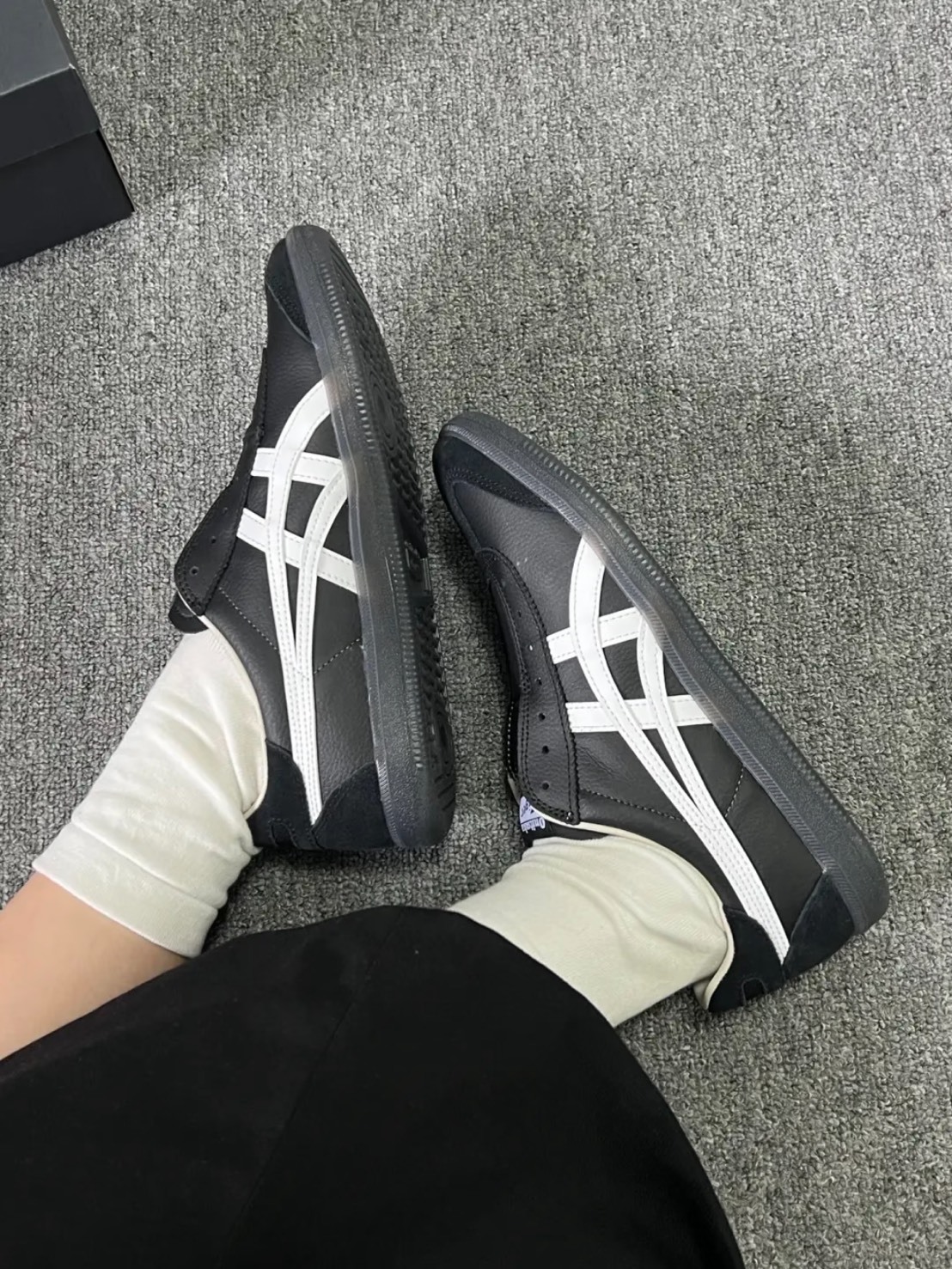 ONITSUKA TIGER 鬼塚虎 TOKUTEN SLIP-ON 皮革 全黑 一腳蹬 德訓鞋 懶人鞋