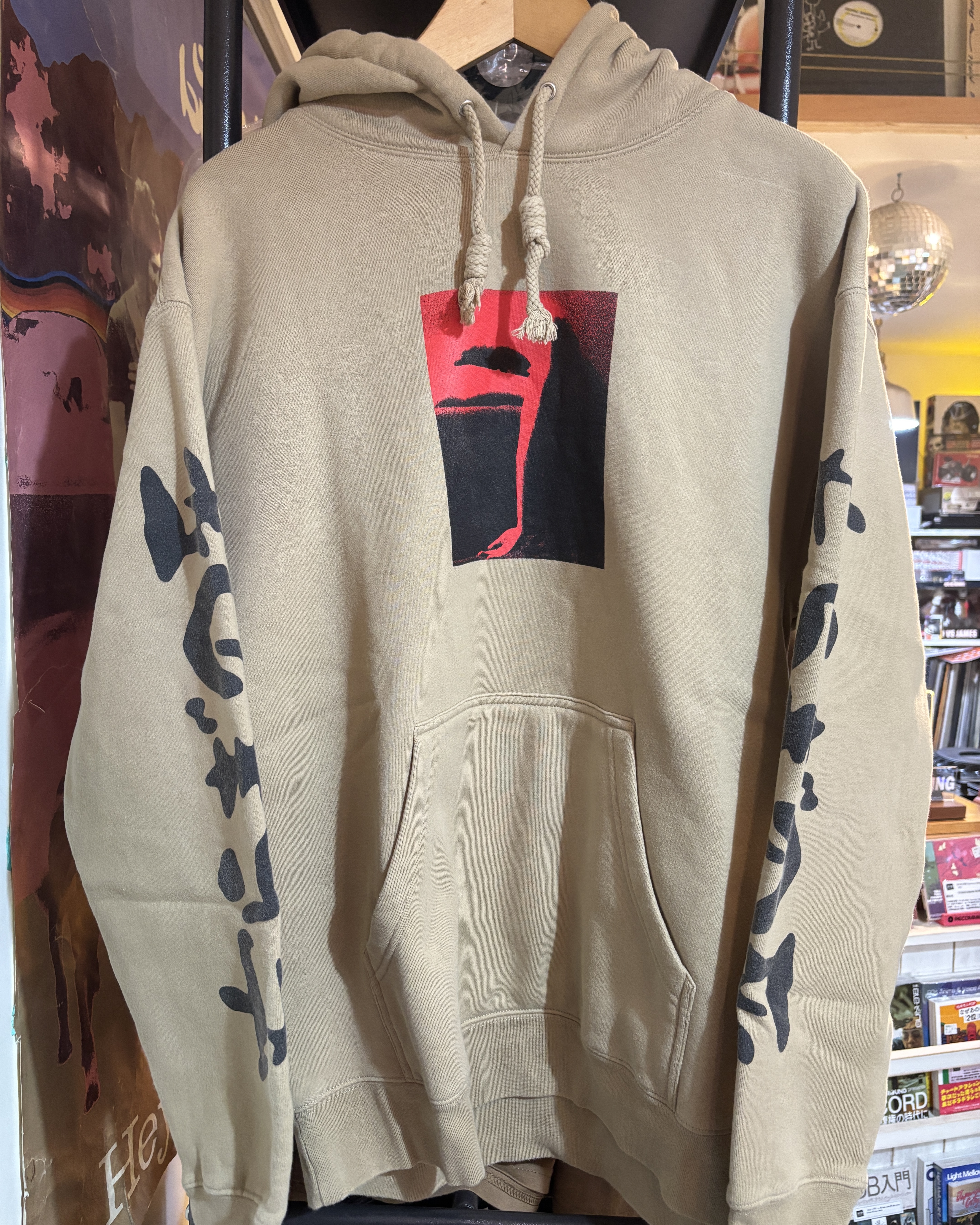 Bad Omens《The Death of Peace of Mind》 （hoodie） // size L（但實際接近XL）