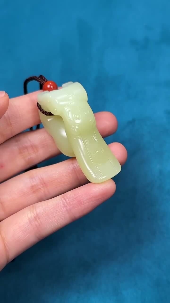 和田玉鴨嘴獸帶鉤,天然和田玉軟玉