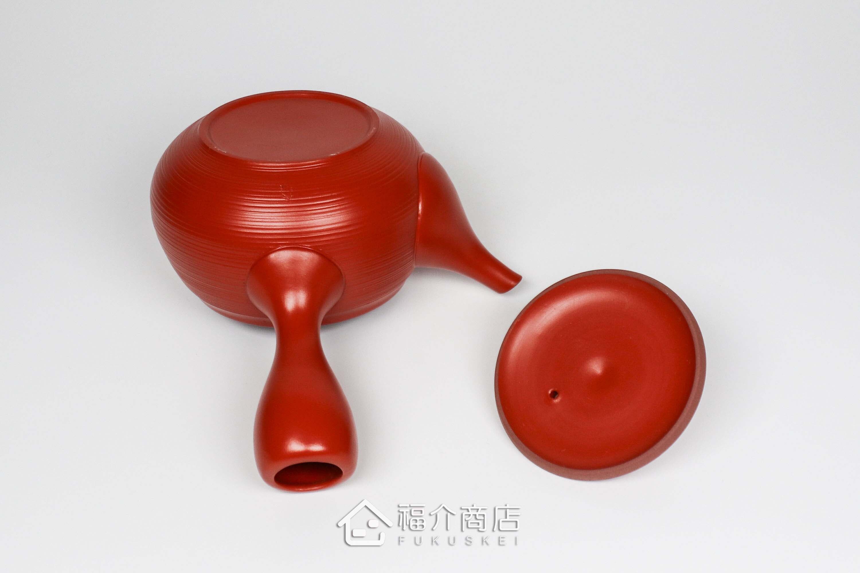 泡茶用的日本陶瓷茶壺