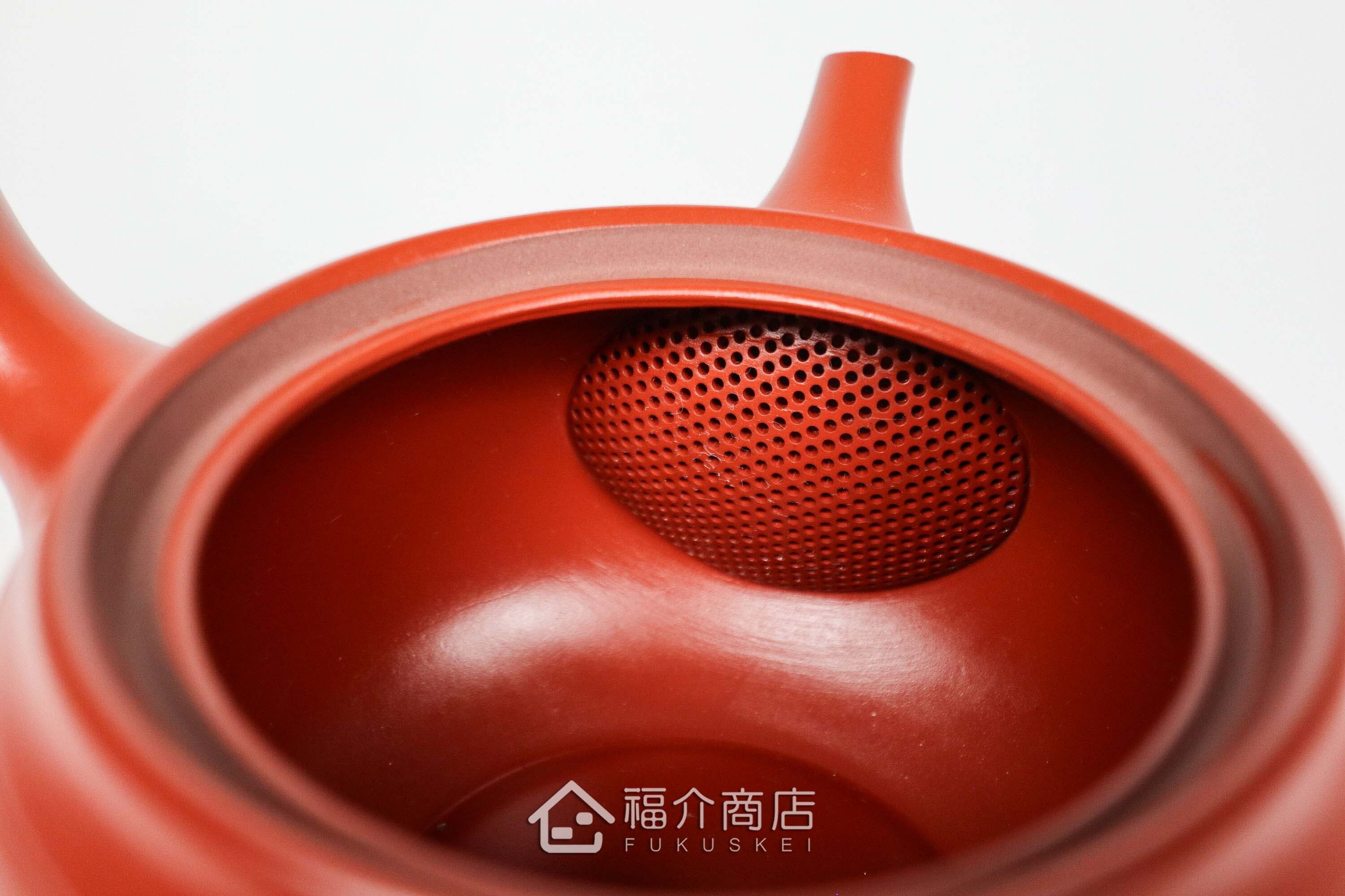 泡茶用的日本陶瓷茶壺