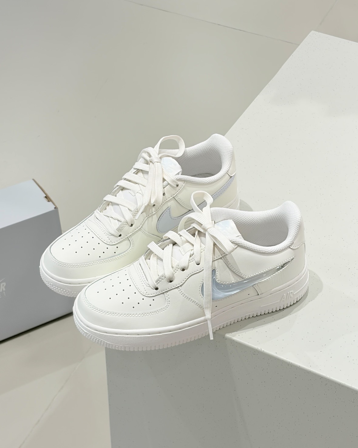 Nike Air Force 1 GS AF1 果凍勾 立體勾 白藍
