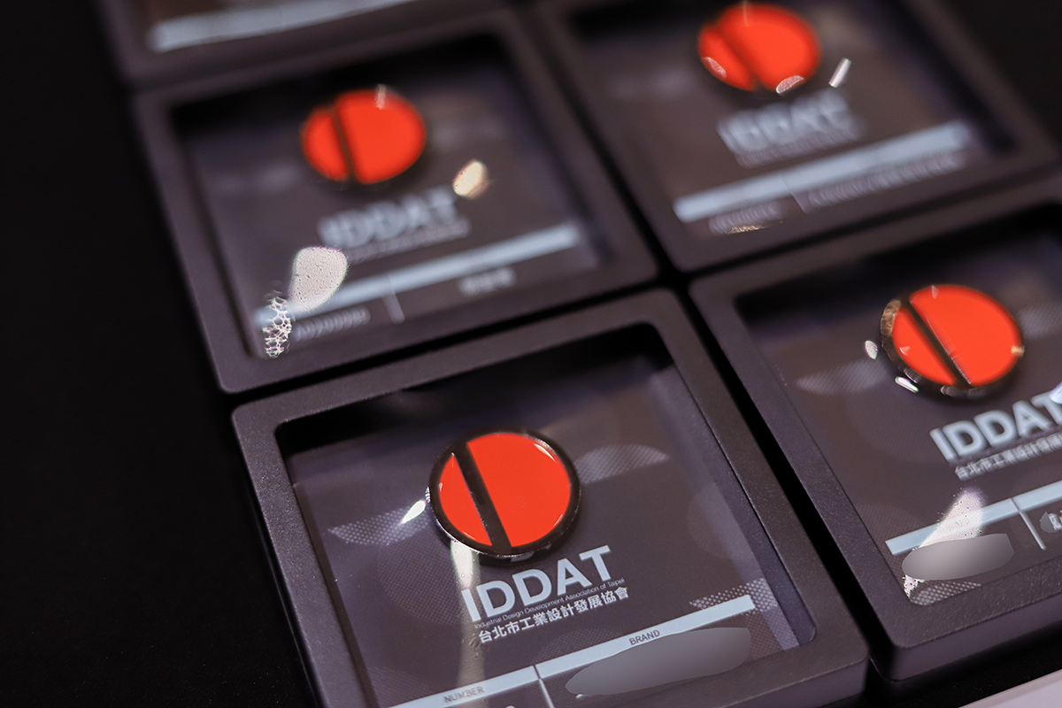 IDDAT 會員限定徽章