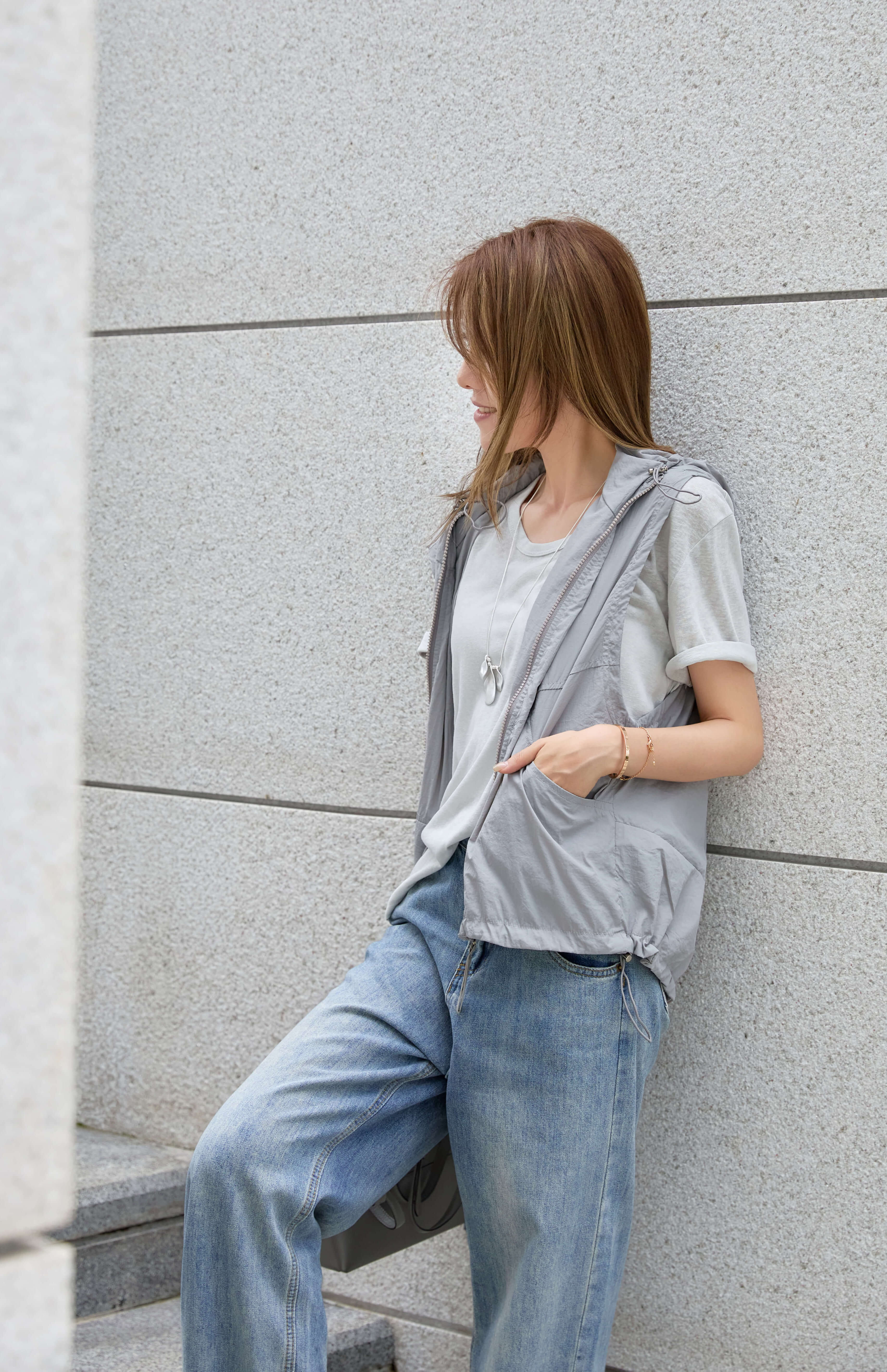 Reversible Lightweight Hoodie Vest_SPJK267L06