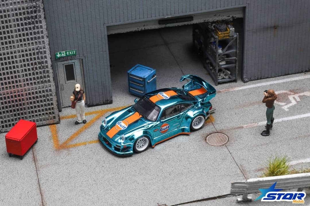 PO-$170 * STAR MODELS * 1:64 RWB930 GT CHROME GULF