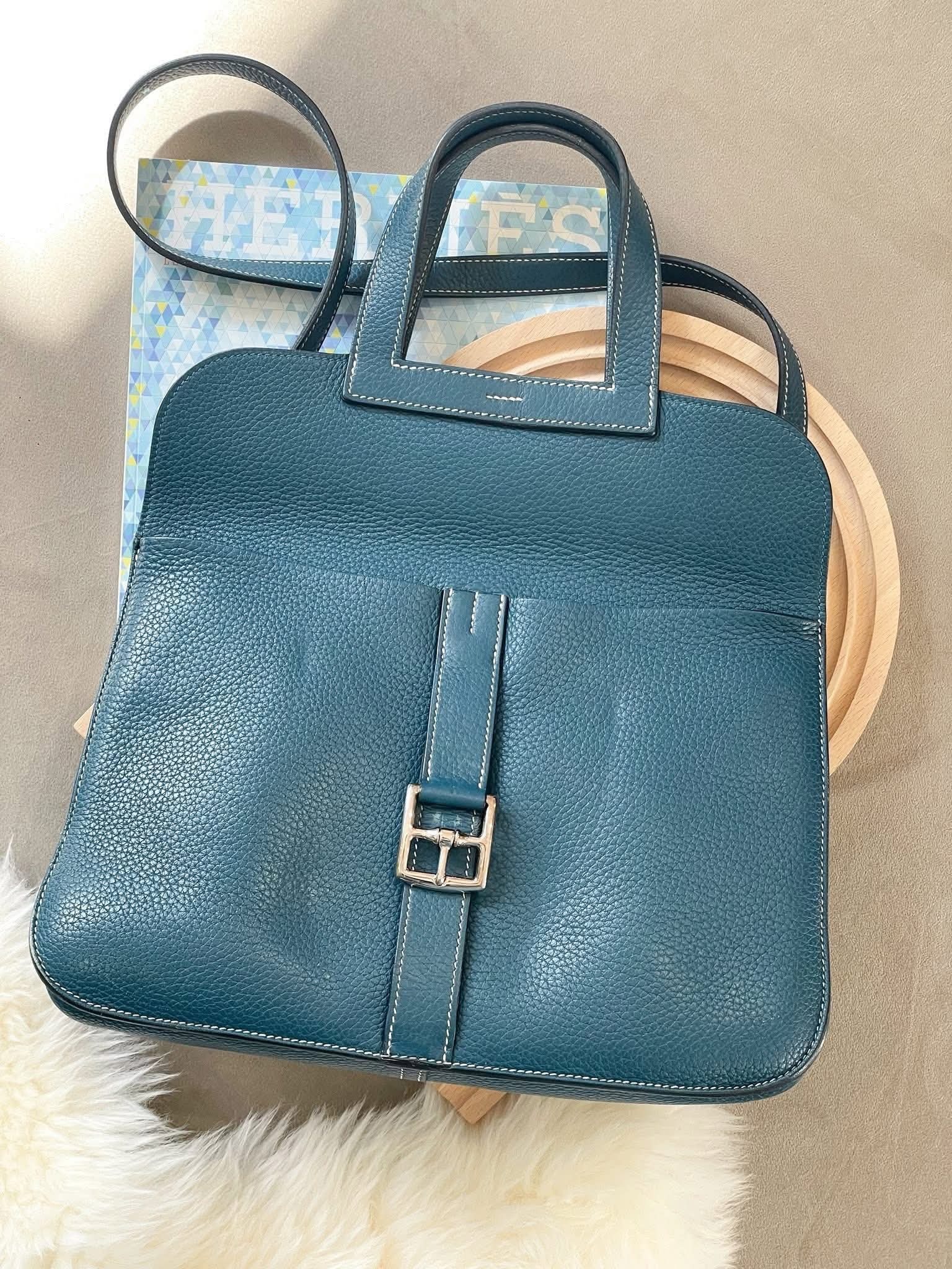 Preloved Hermès Halzan TC Leather Bleu Colvert PHW HK$2x,xxx   (HK$2,000 即時落訂)