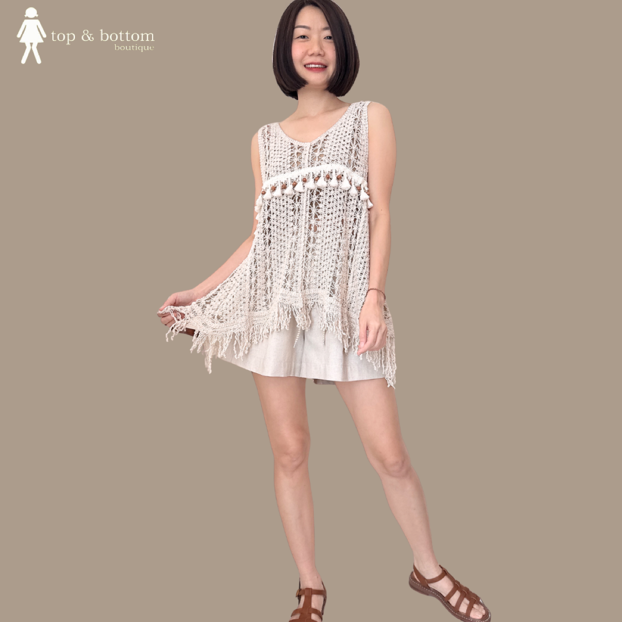 SLEEVELESS V NECK CROCHET BLOUSE