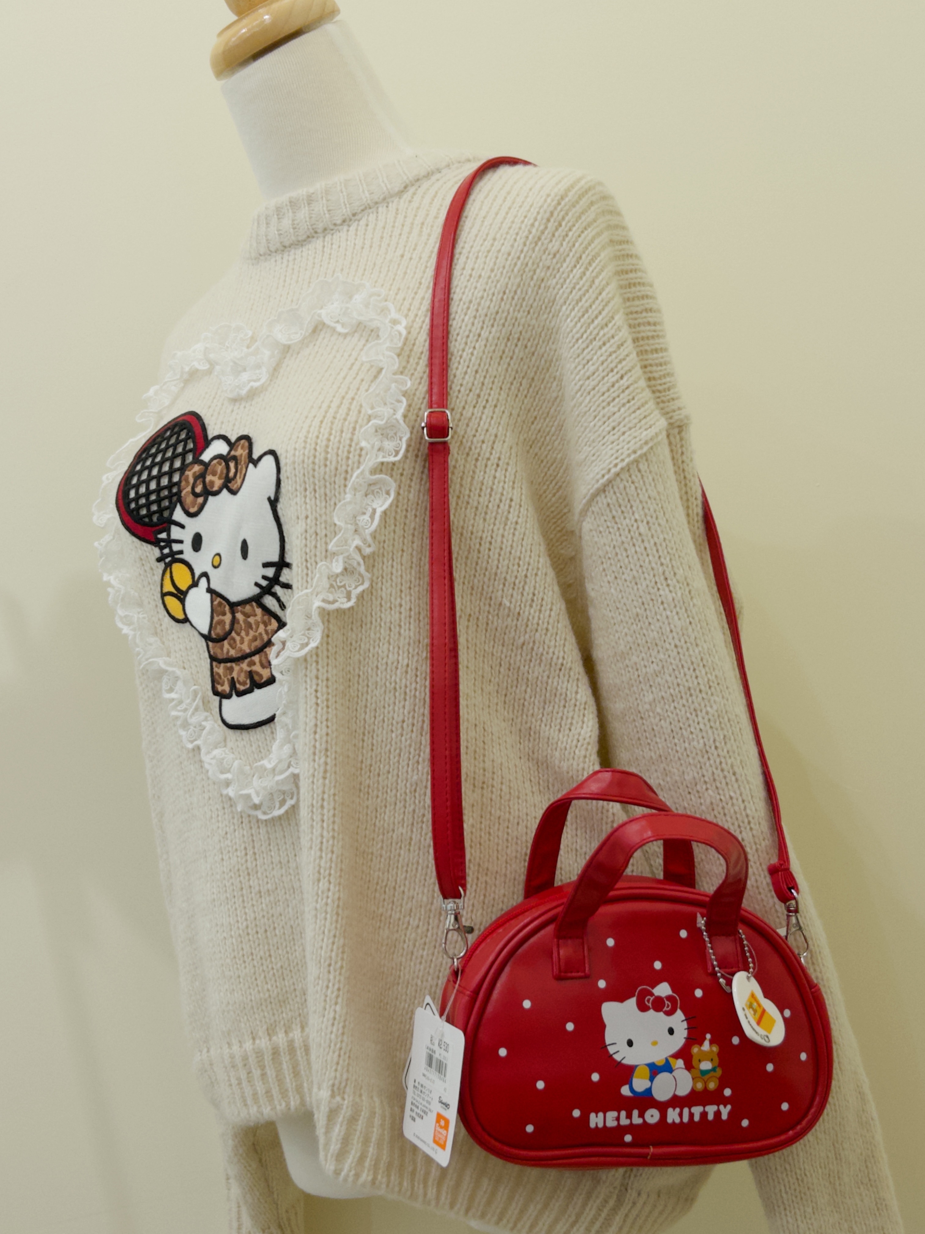 🇯🇵Sanrio橢圓手提肩背包🍓🎀