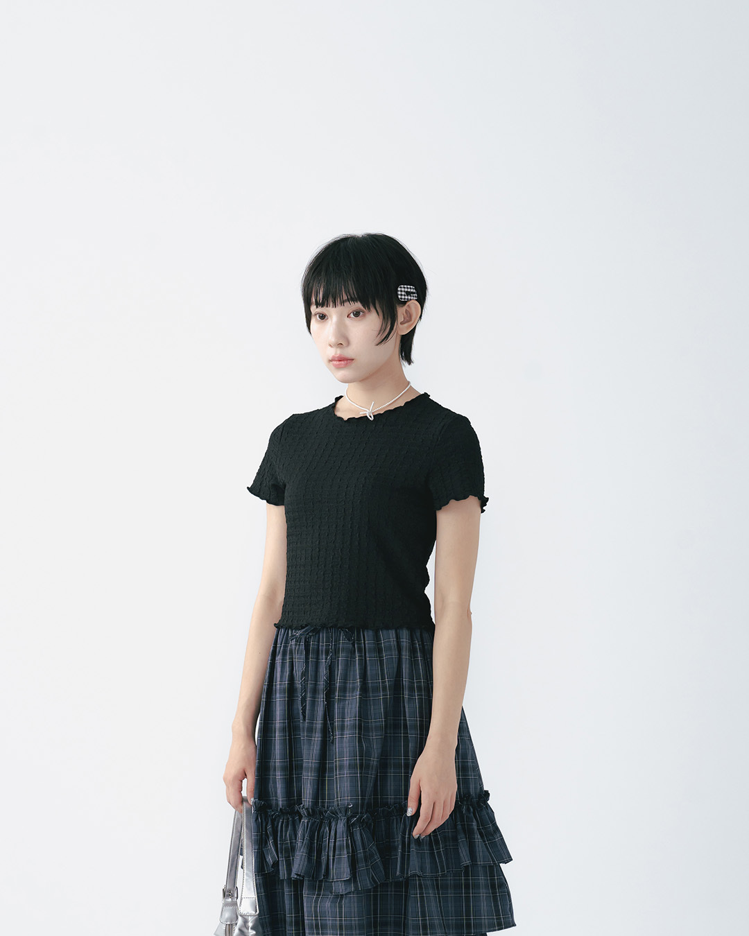 3D Jacquard Textured Ruffled Short-Sleeve Top - Black S/M【01099808】in stock+pre-order