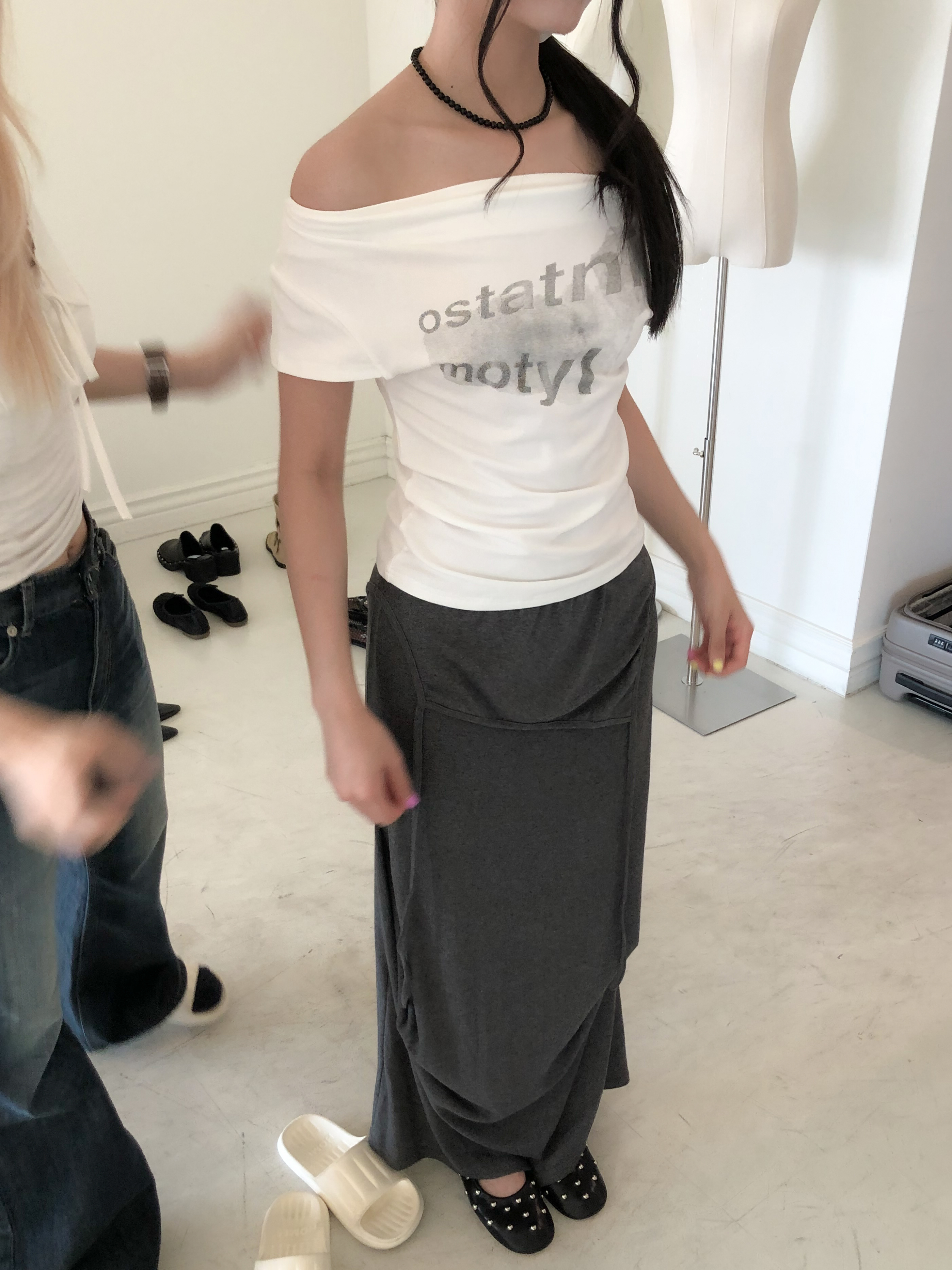 lettering drape tee #上衣