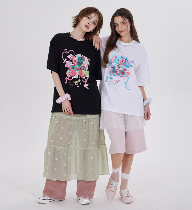 韓國代購 棒棒糖 男女同款 DYS STUDDED T-SHIRT DYA0117