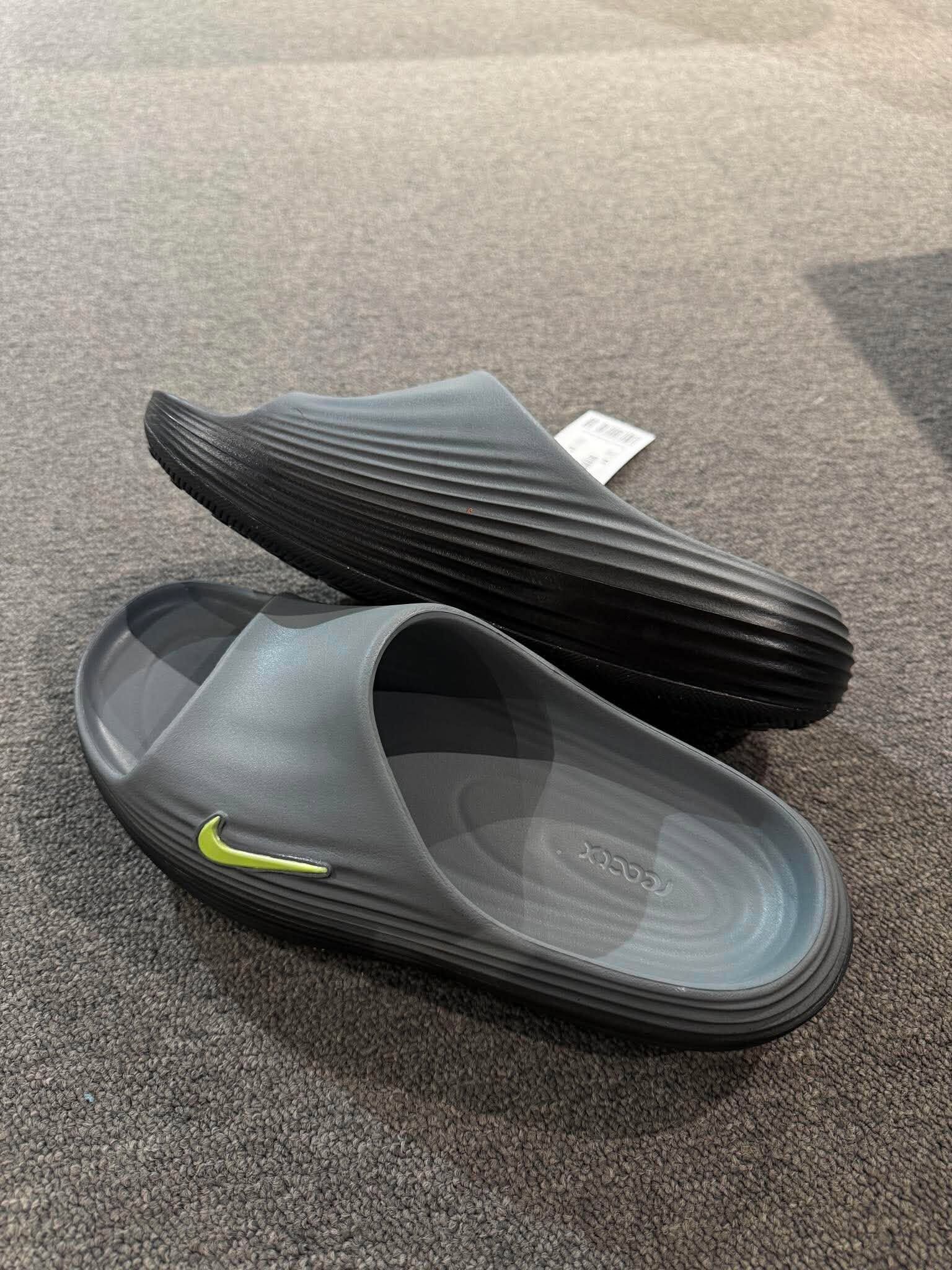 Nike ReactX Rejuven8 灰黑綠 拖鞋 HV4479-004