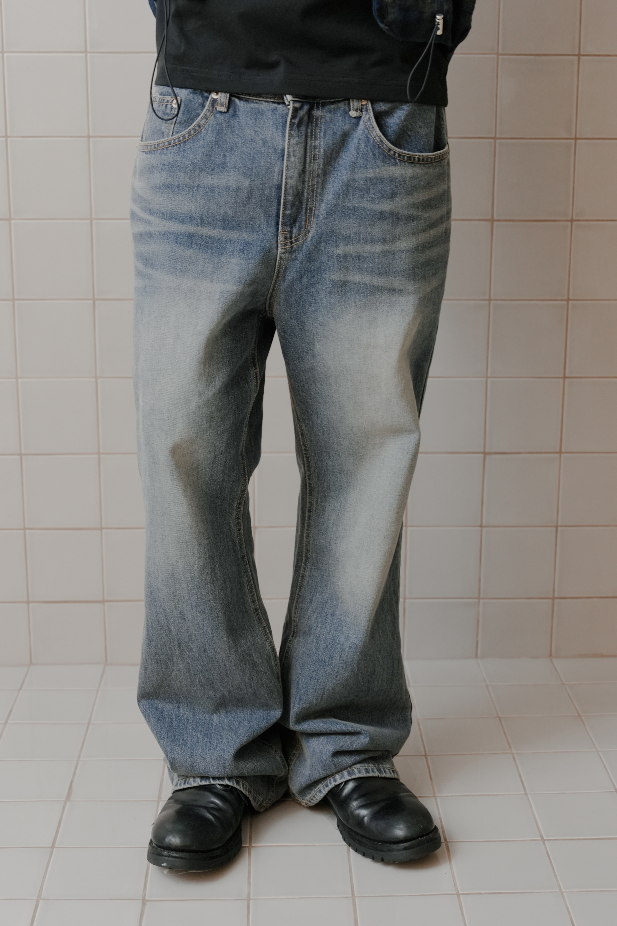 denim bootcut pants #靴型褲