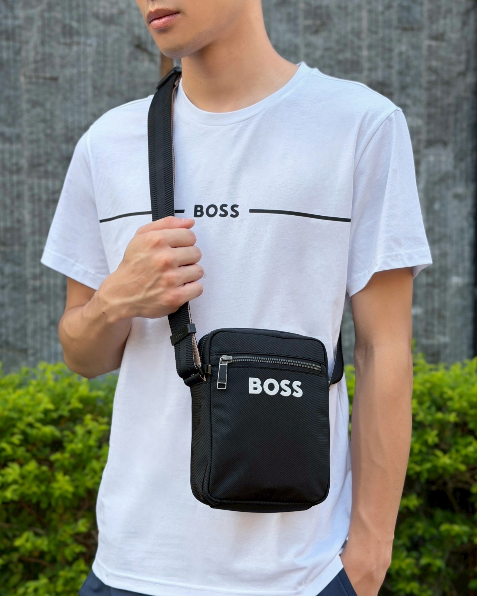 Boss 立體字母 帆布 側背包 方包 斜背包