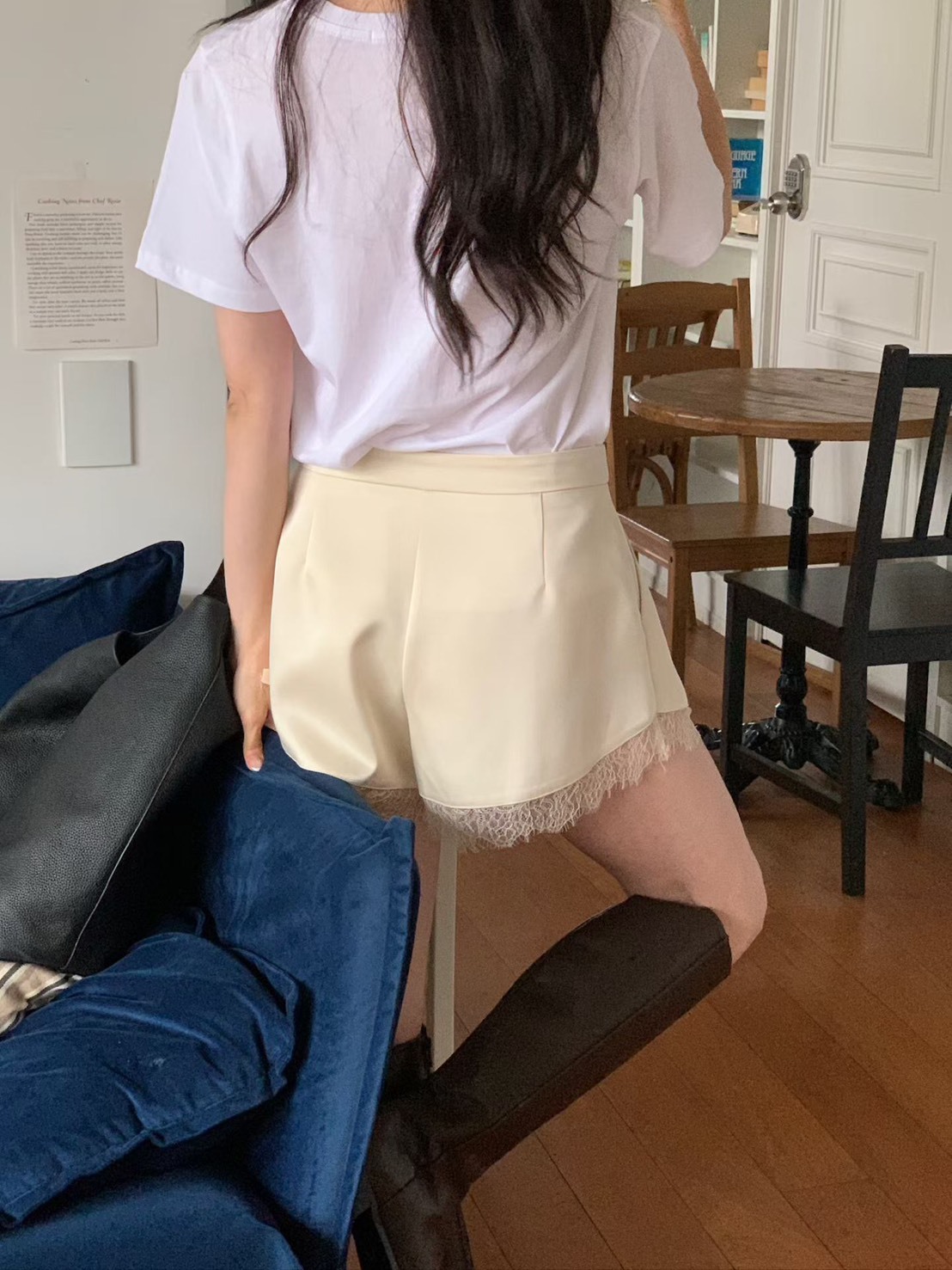 睫毛蕾絲西裝短褲