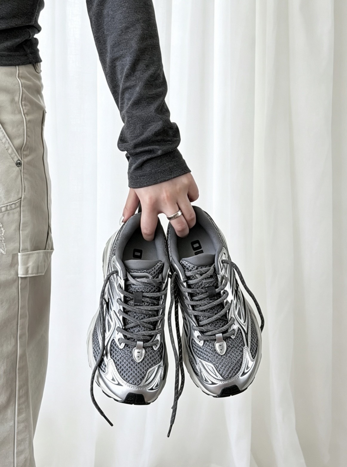 [預訂] Mizuno FIYI TL V2 Grey Silver