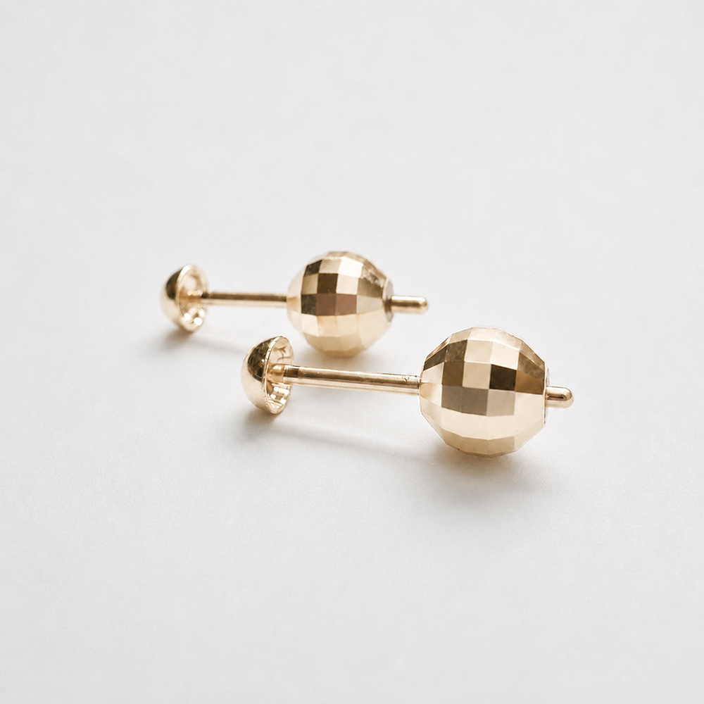 【me.luxe】K10金球扣耳環