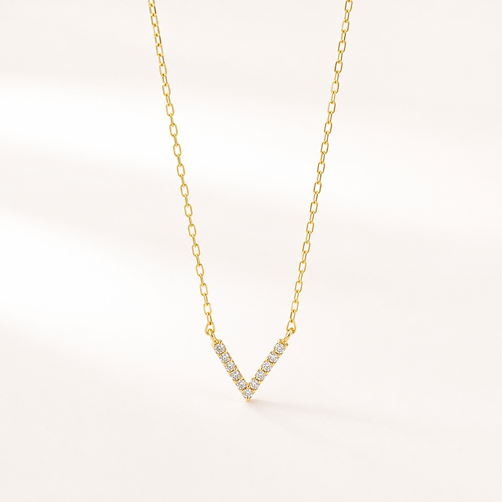 【me.luxe】K10小V鑽石5分項鍊