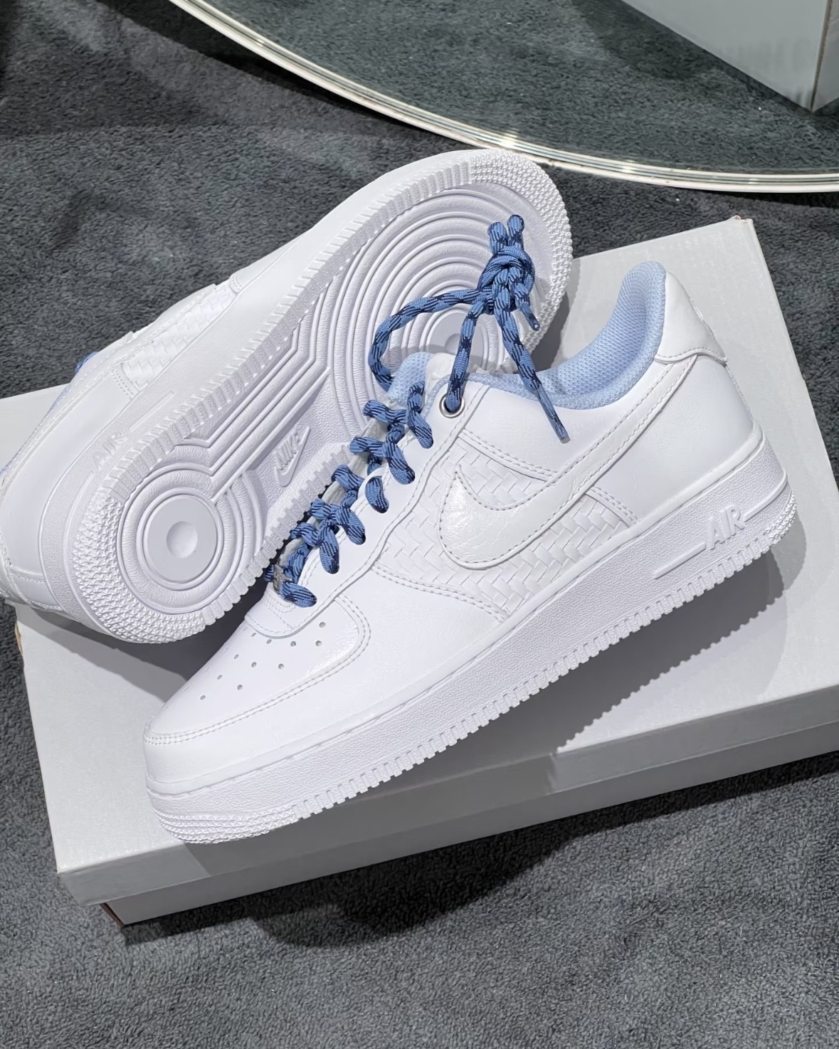<天青色等煙雨>Nike Air Force 1 青花瓷 荔枝皮 編織 白藍