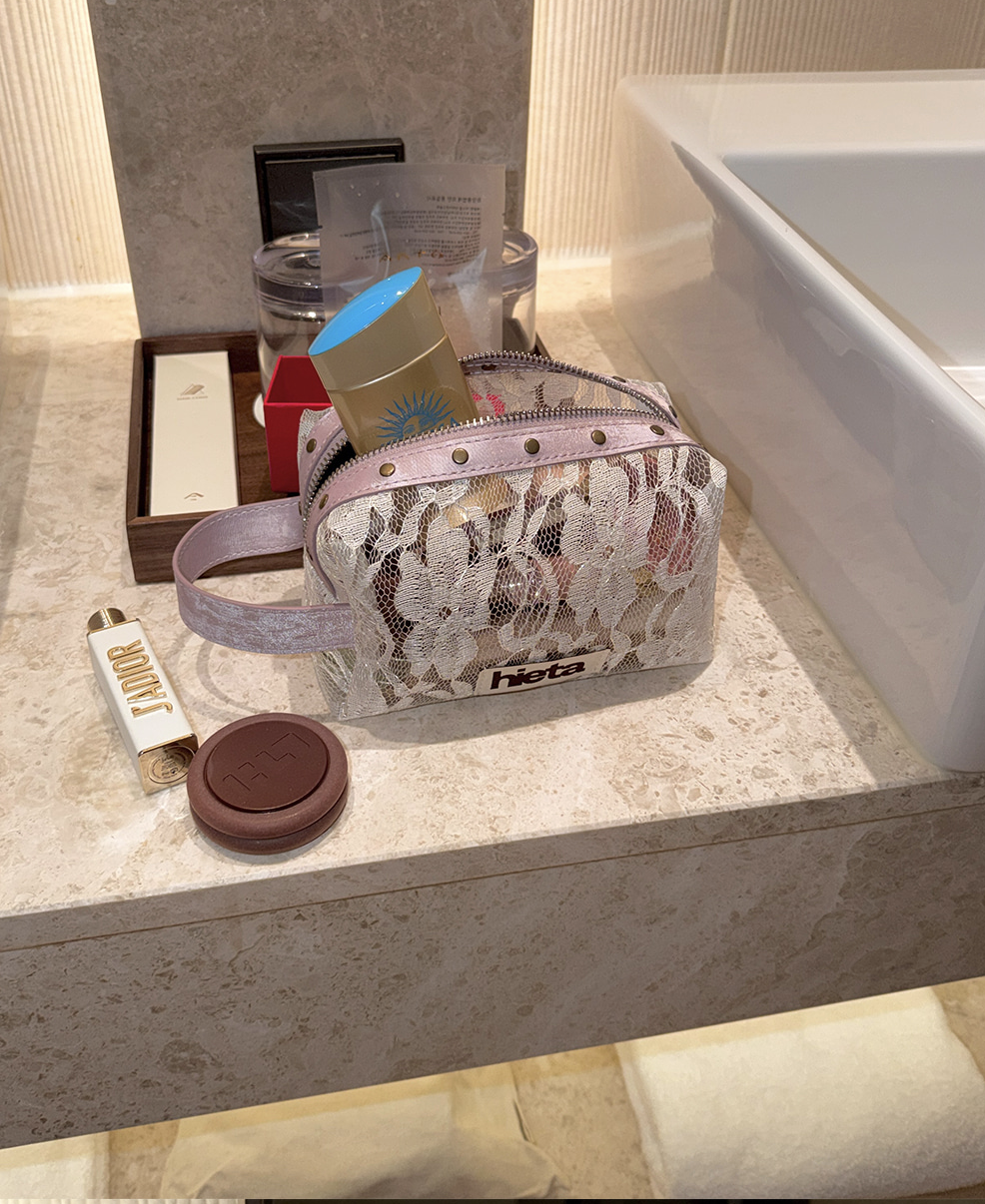 【預購】HIETA MIA LACE STUD 化妝包 白色 HMLSC