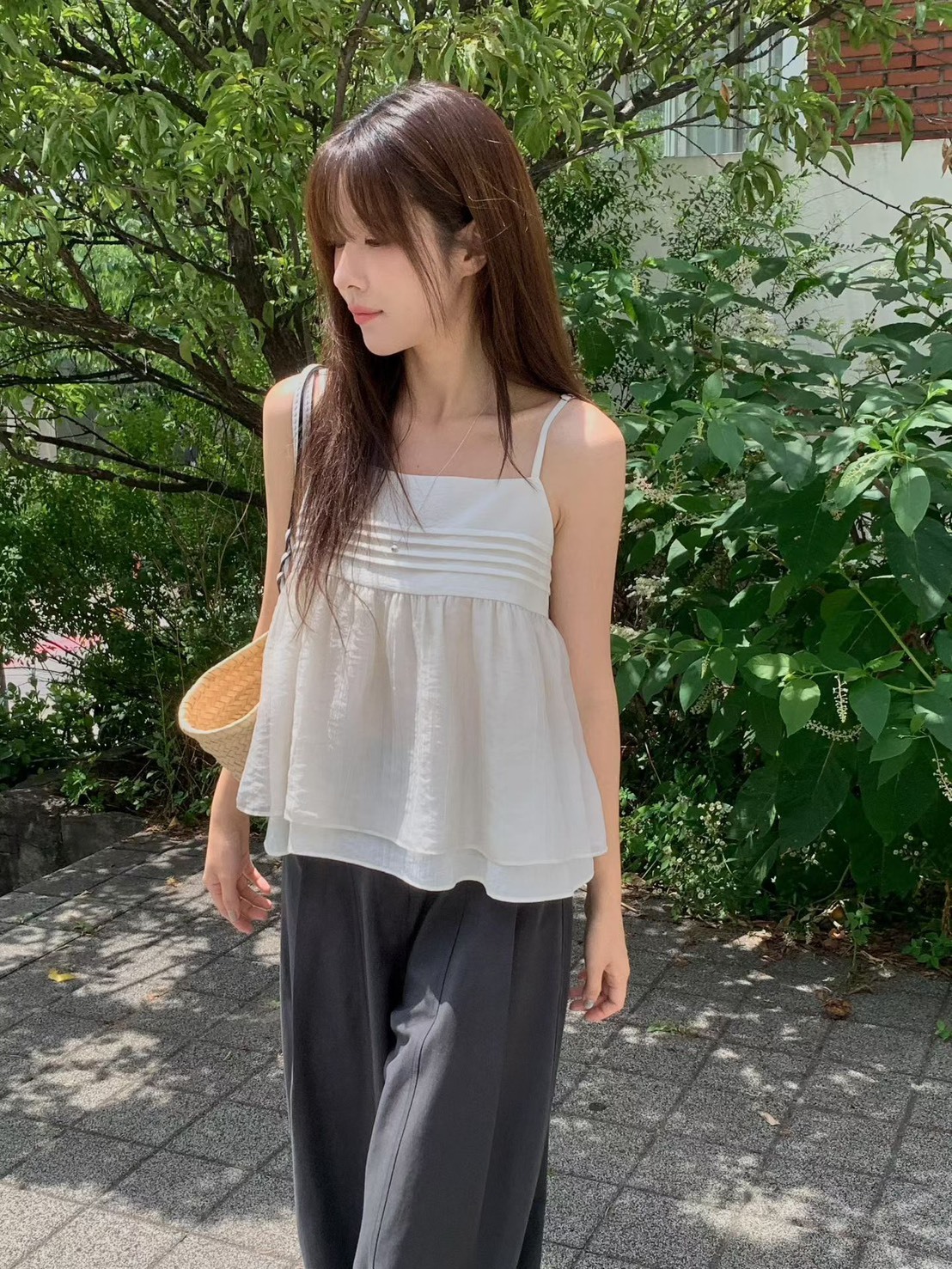 橫褶吊帶背心