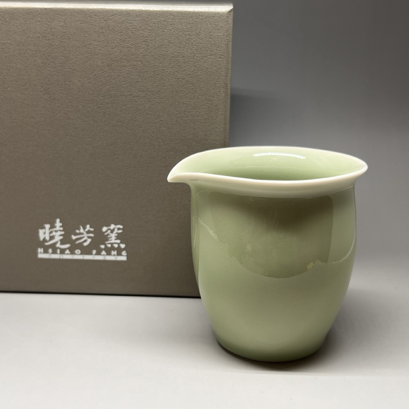 暁芳窯　蔡曉芳先生の茶杯 茶香自在】曉芳窯蔡曉芳大師碧青3號公道杯茶海禮盒裝