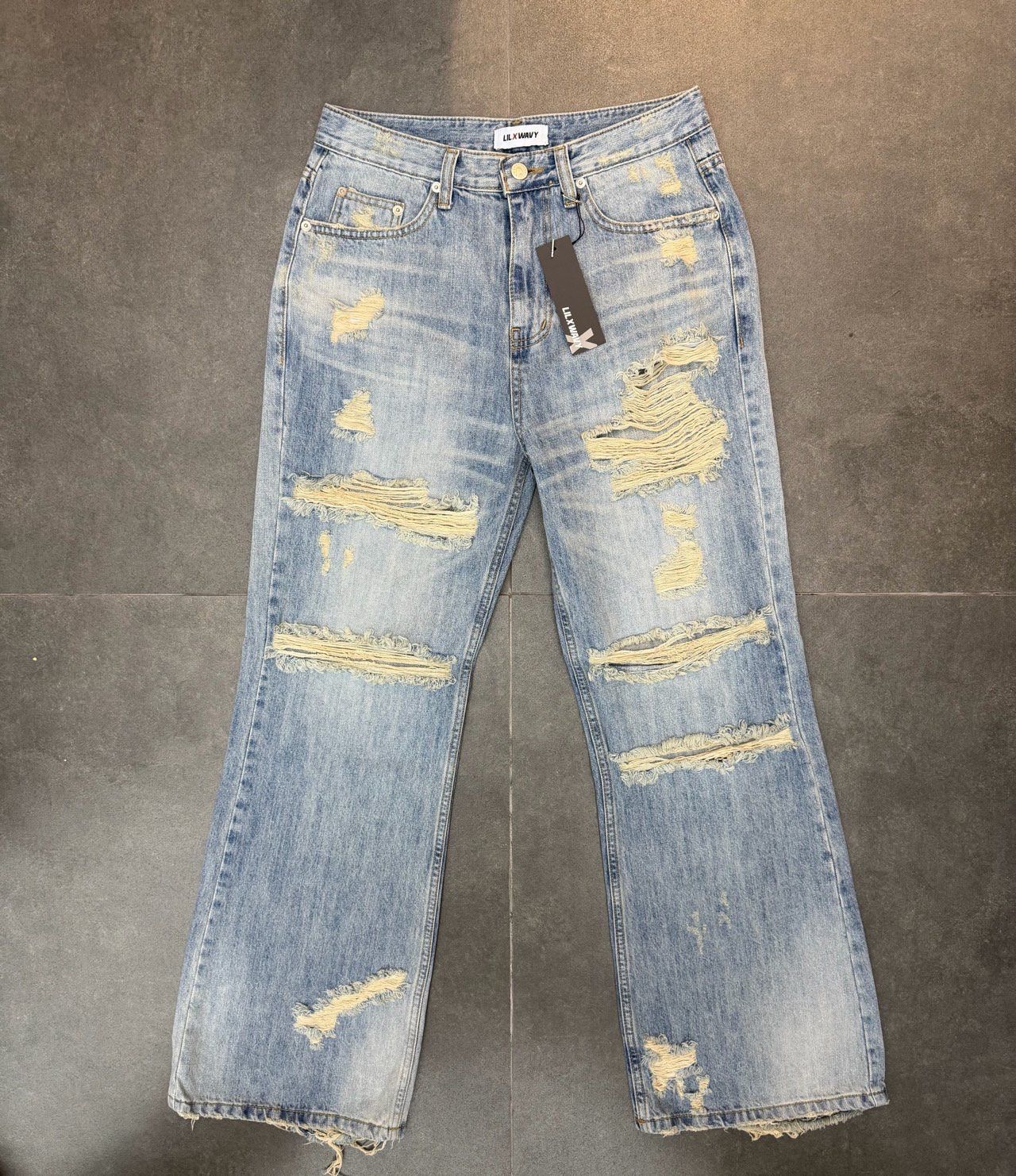 洗水破洞鬆身牛仔褲 LIL-077P