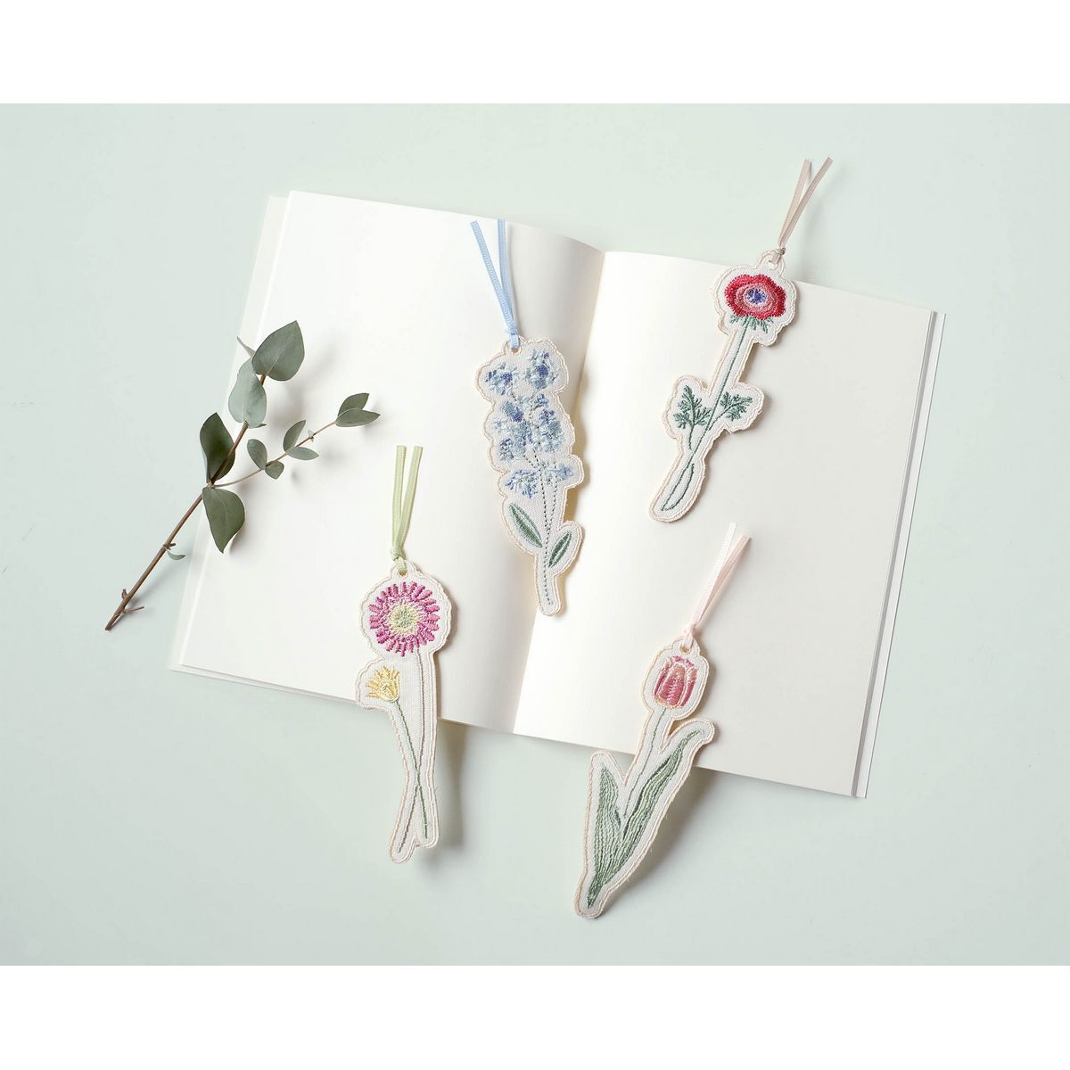 花朵 刺繡書籤夾
