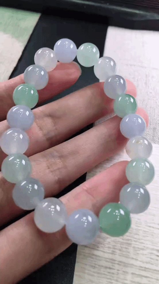 627345 翡翠糖果手串 (10mm直徑)
