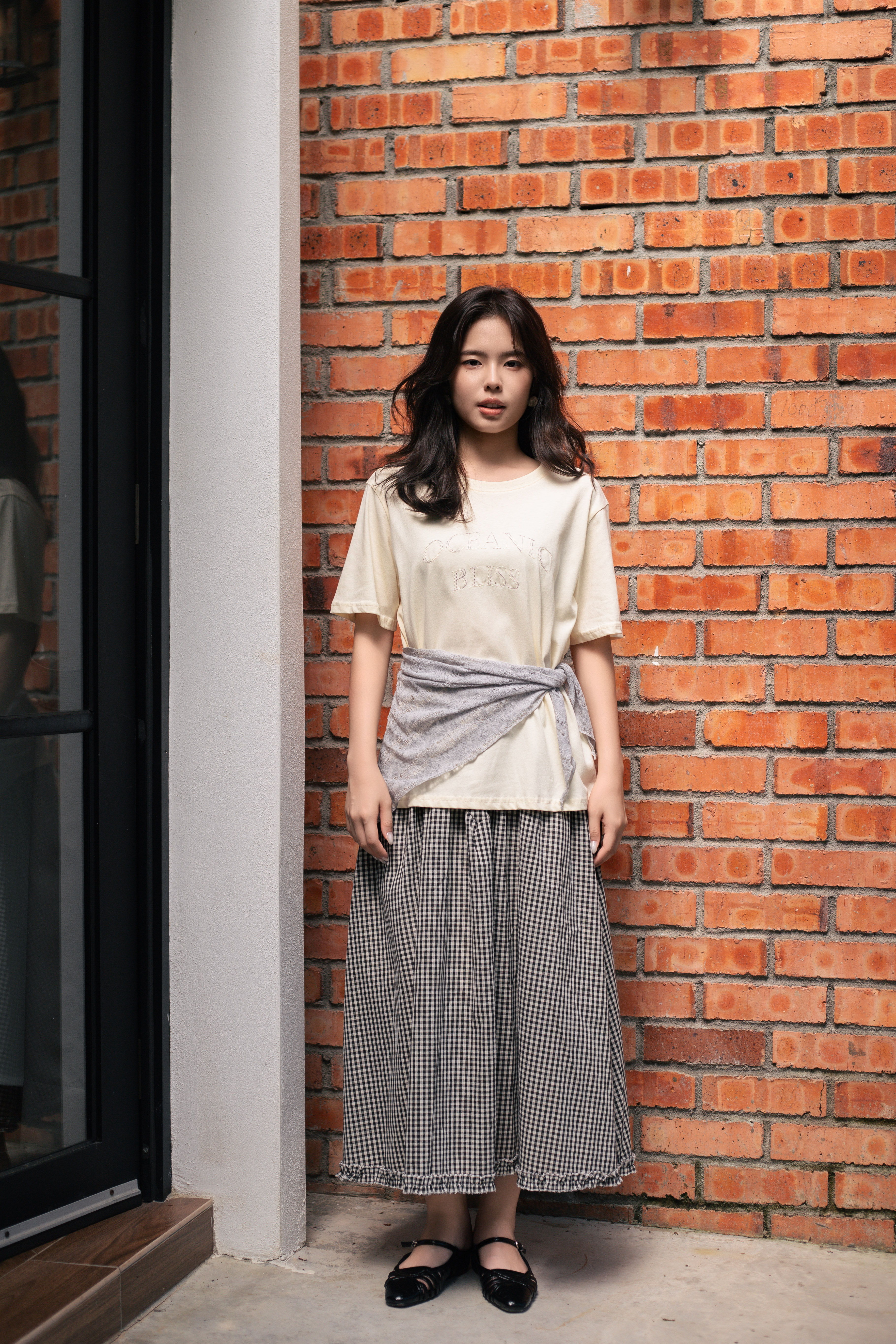 Ginea Stitchline Relaxed Tee Beige ( with scarf) -2815TSBEI
