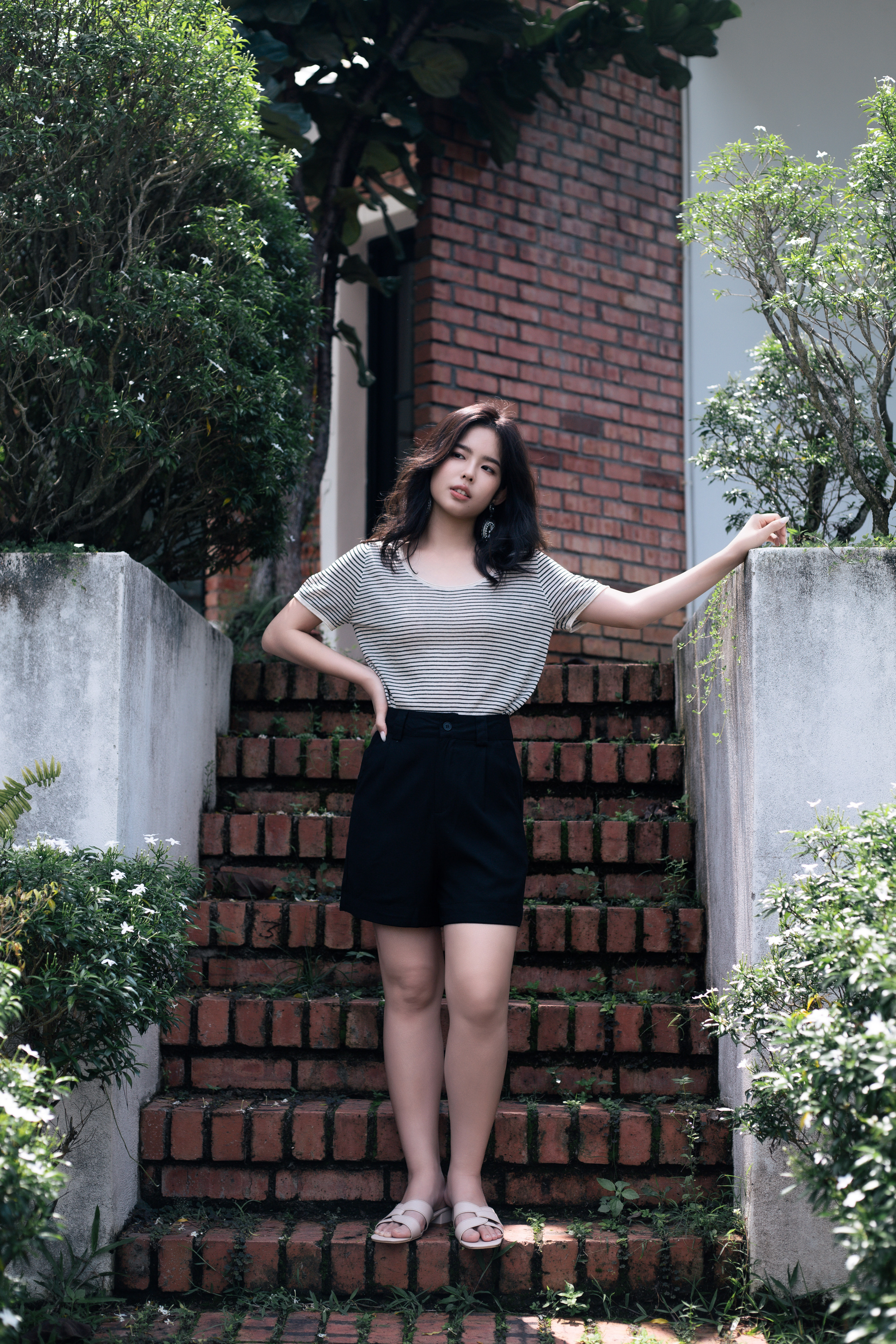 Lumera Cuffed Short Black -2812PSBLK