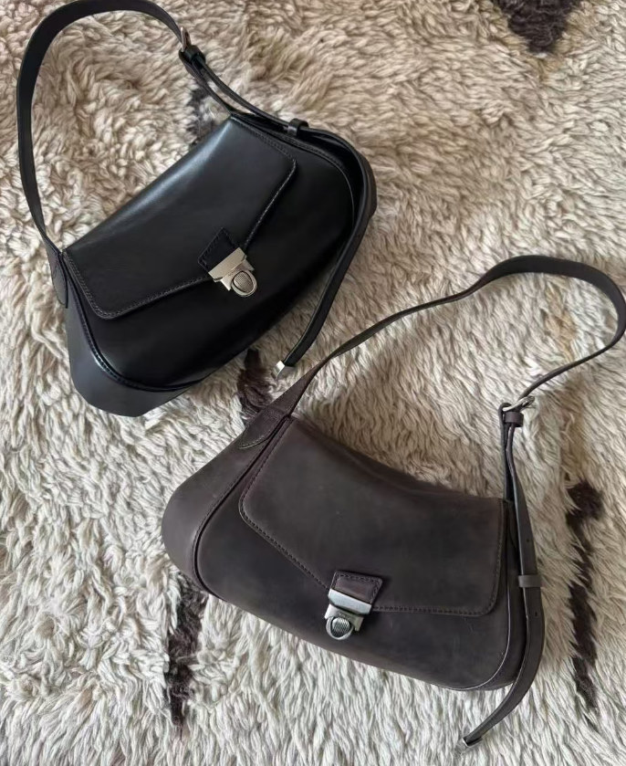 韓國代購 Archivepke Lock shoulder bag (Deep sleep) 牛皮
