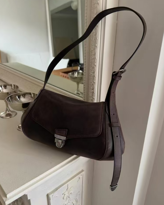 韓國代購 Archivepke Lock shoulder bag(Dust cottage) 牛皮