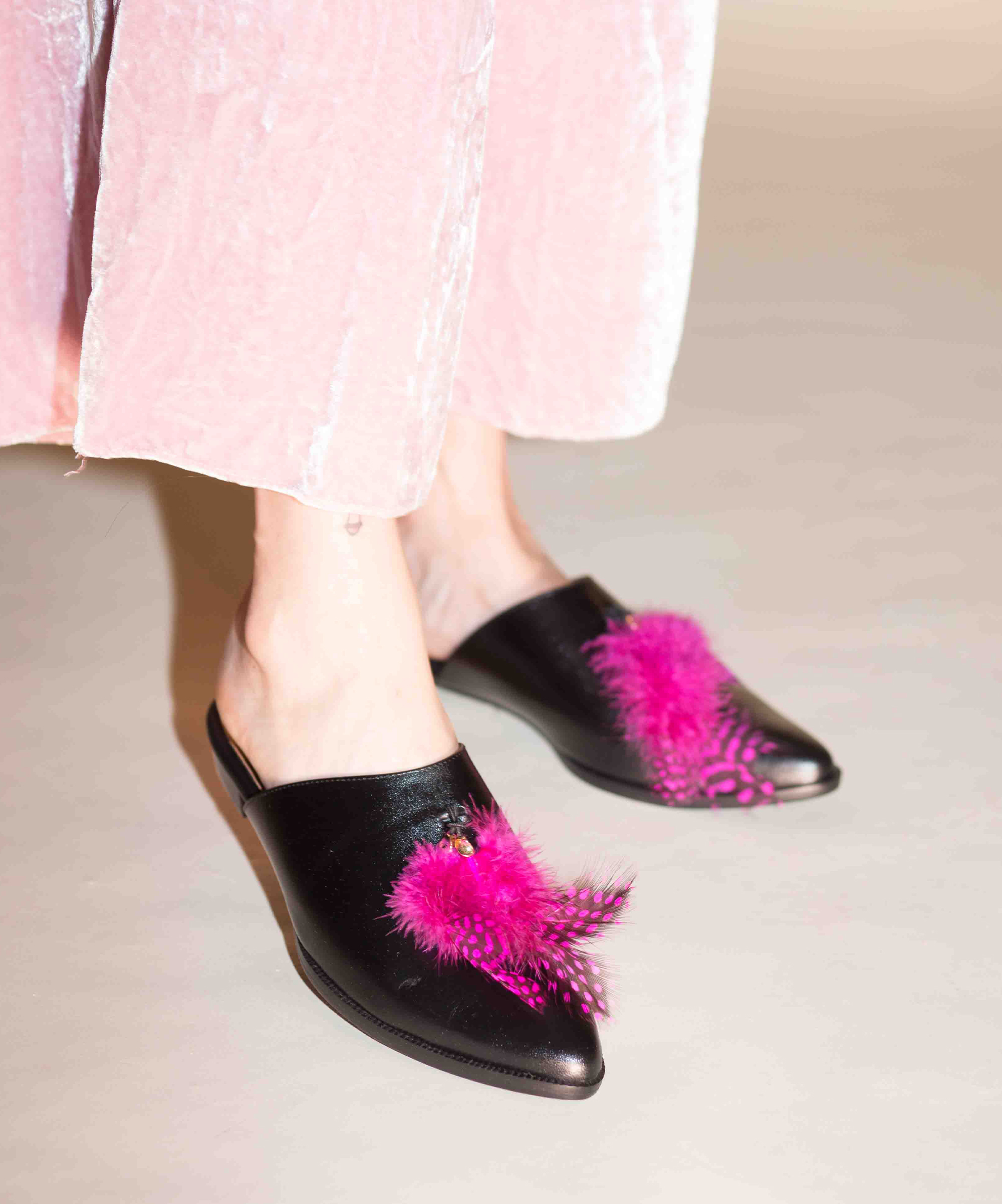 Jourdan feather mule