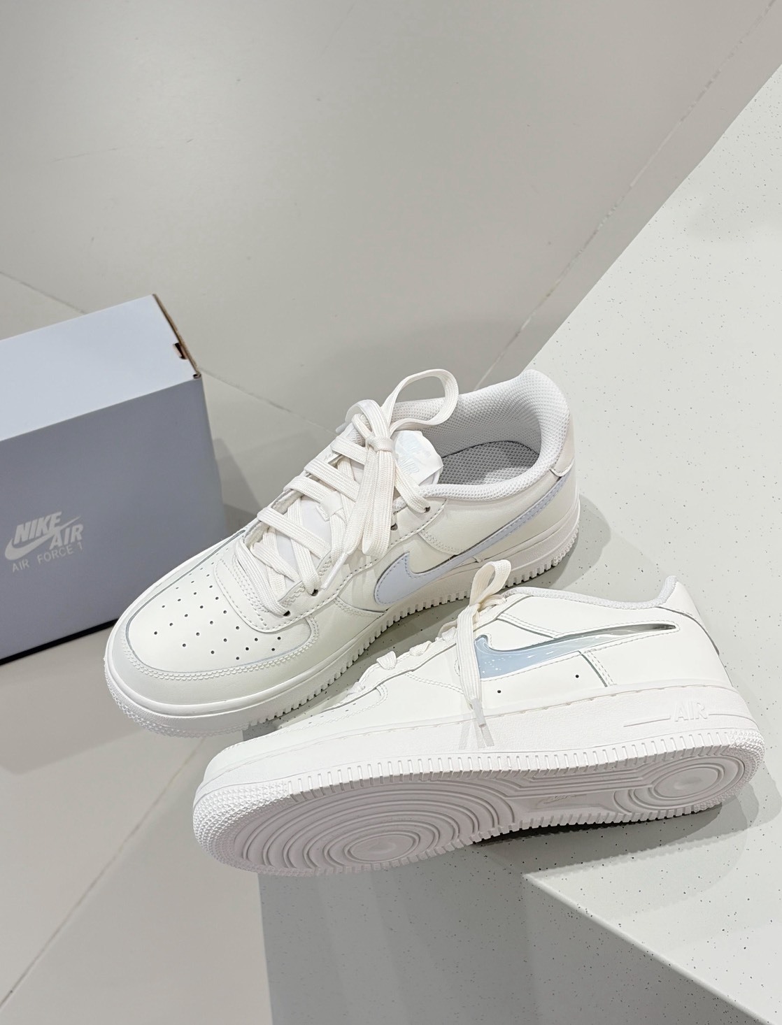 【預購】Nike Air force 1 GS 天空藍 寶寶藍 漸層 果凍 立體勾 大童鞋 女鞋 IR0595-101