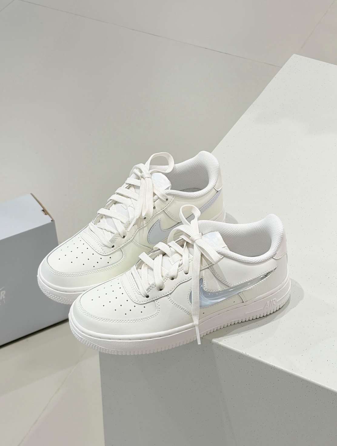 【預購】Nike Air force 1 GS 天空藍 寶寶藍 漸層 果凍 立體勾 大童鞋 女鞋 IR0595-101