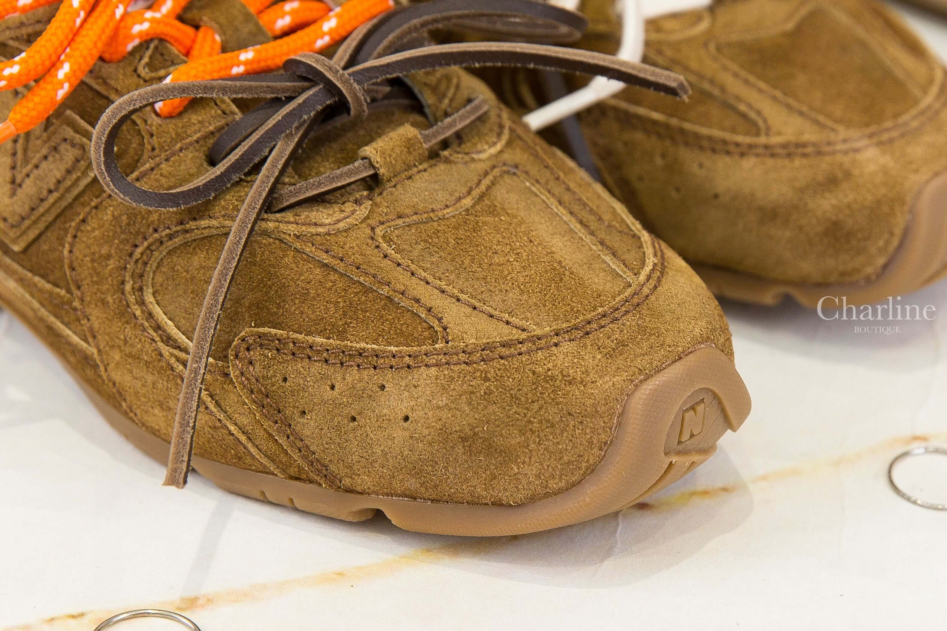 Miu Miu New Balance X Miu Miu 530 Sl Faded Suede Mules 肉桂色聯名款麂皮咖啡色橘色白色鞋帶穆勒鞋