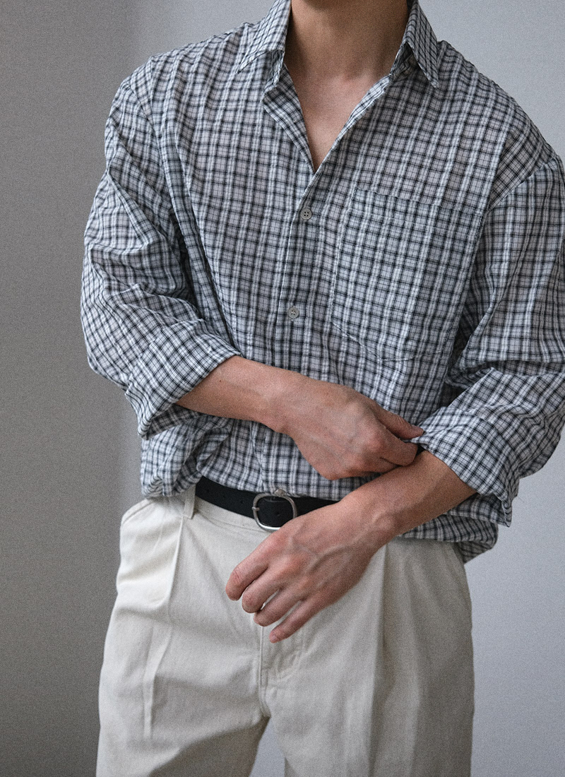 格子泡泡衫