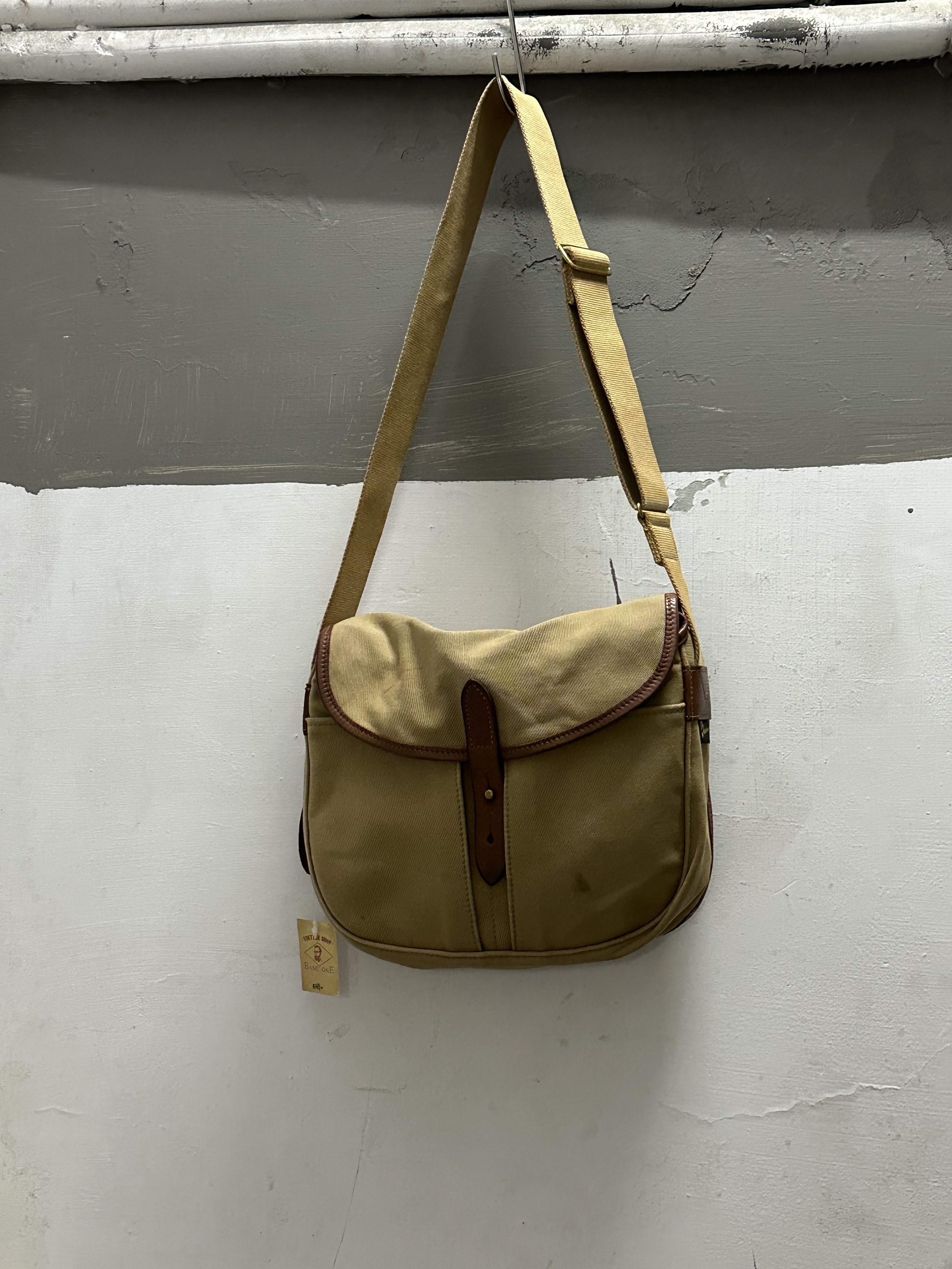 Brady Fishing Bag (MADE IN England)