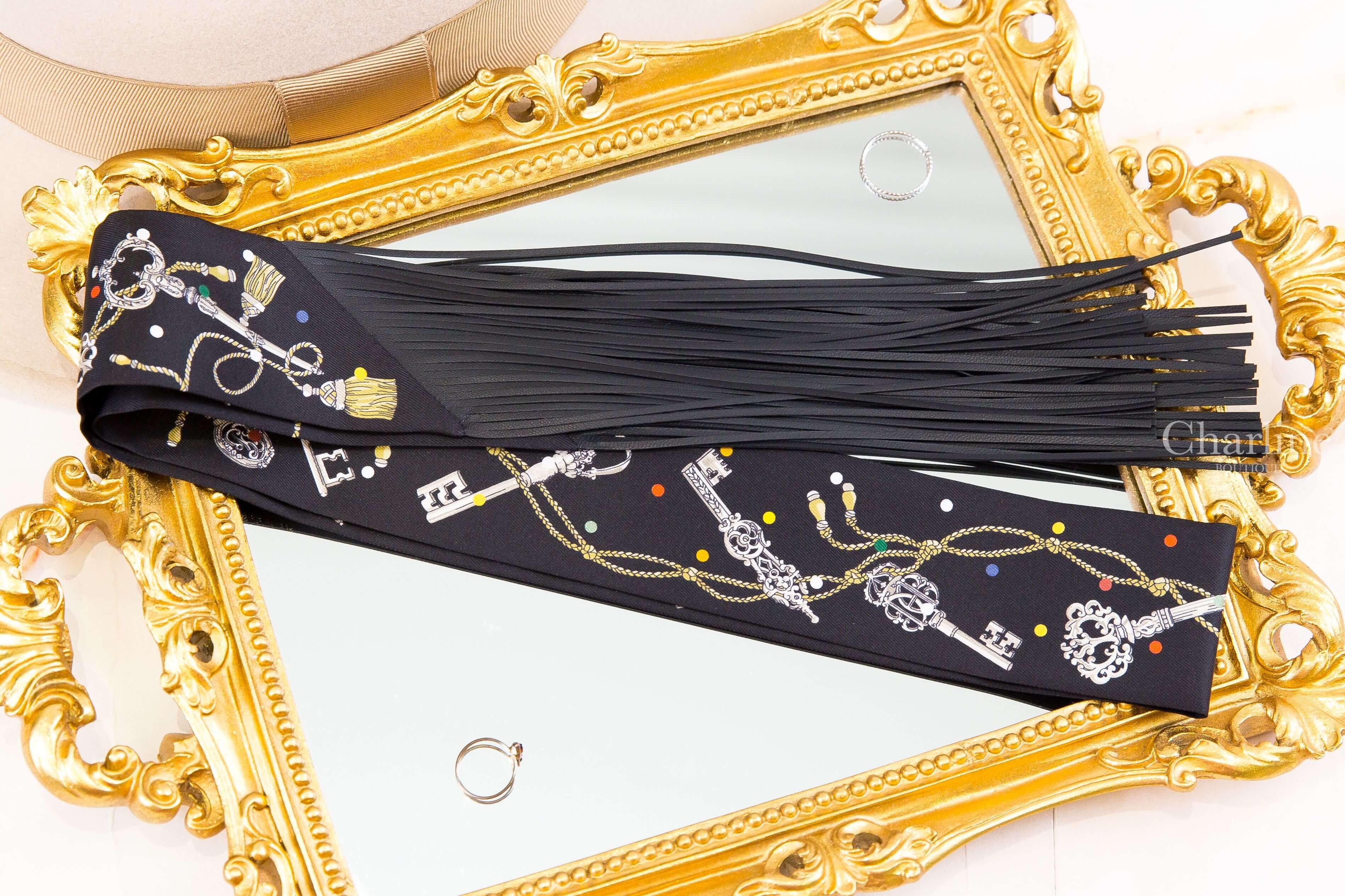 Hermès Les Cles A Pois Leather Fringes Twilly 黑色/古銅色/白色圓點鑰匙皮革流蘇絲巾-Charline Boutique 精品代購