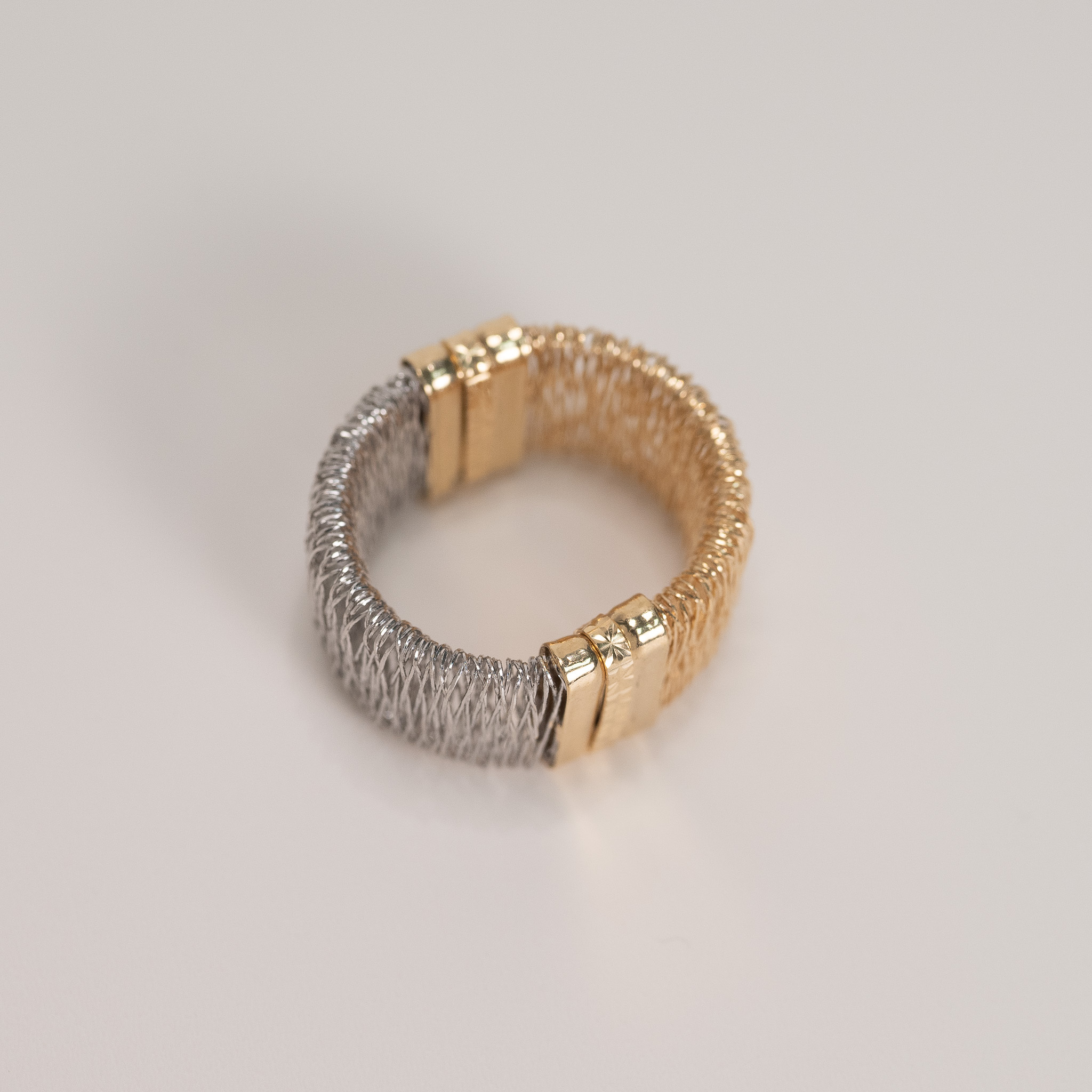 18K Italy Two Tone Elastic Ring