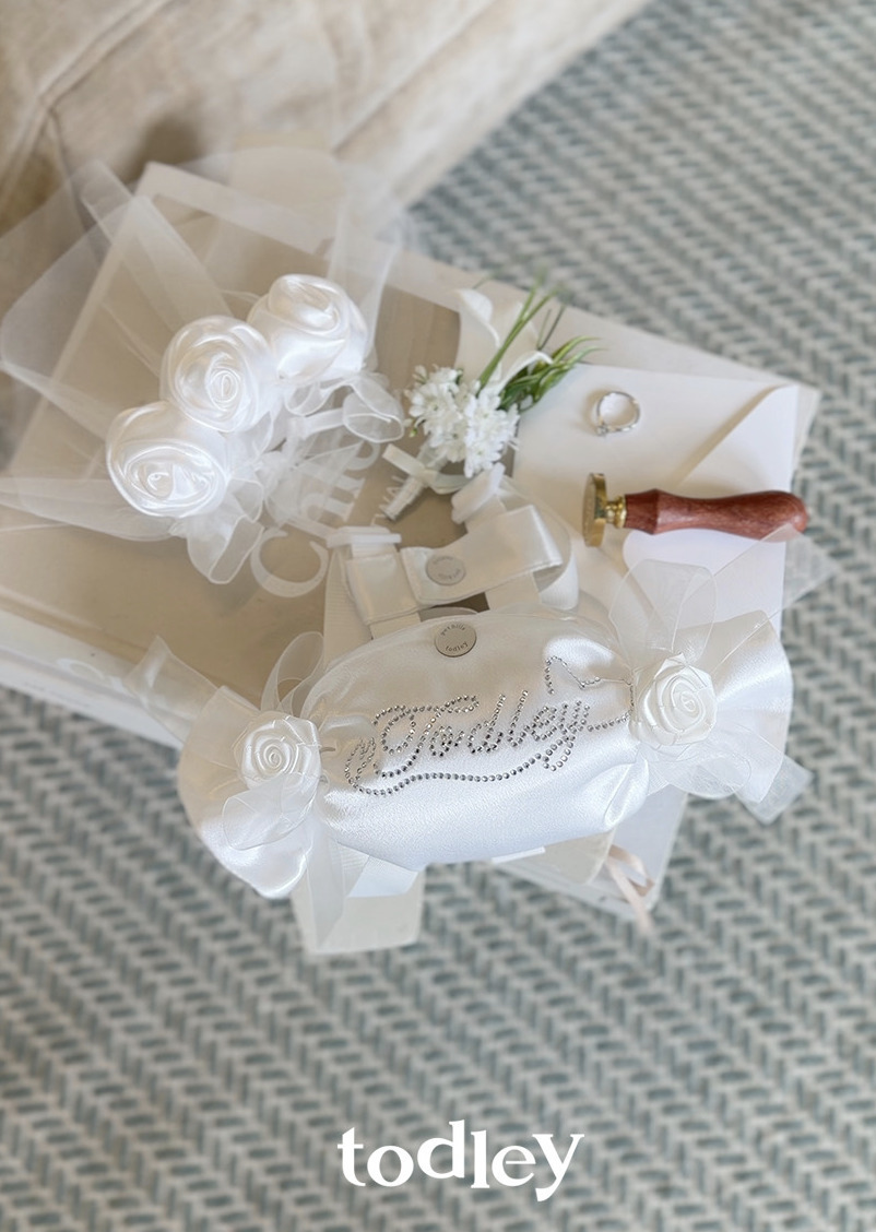 Wedding candy poop bag
