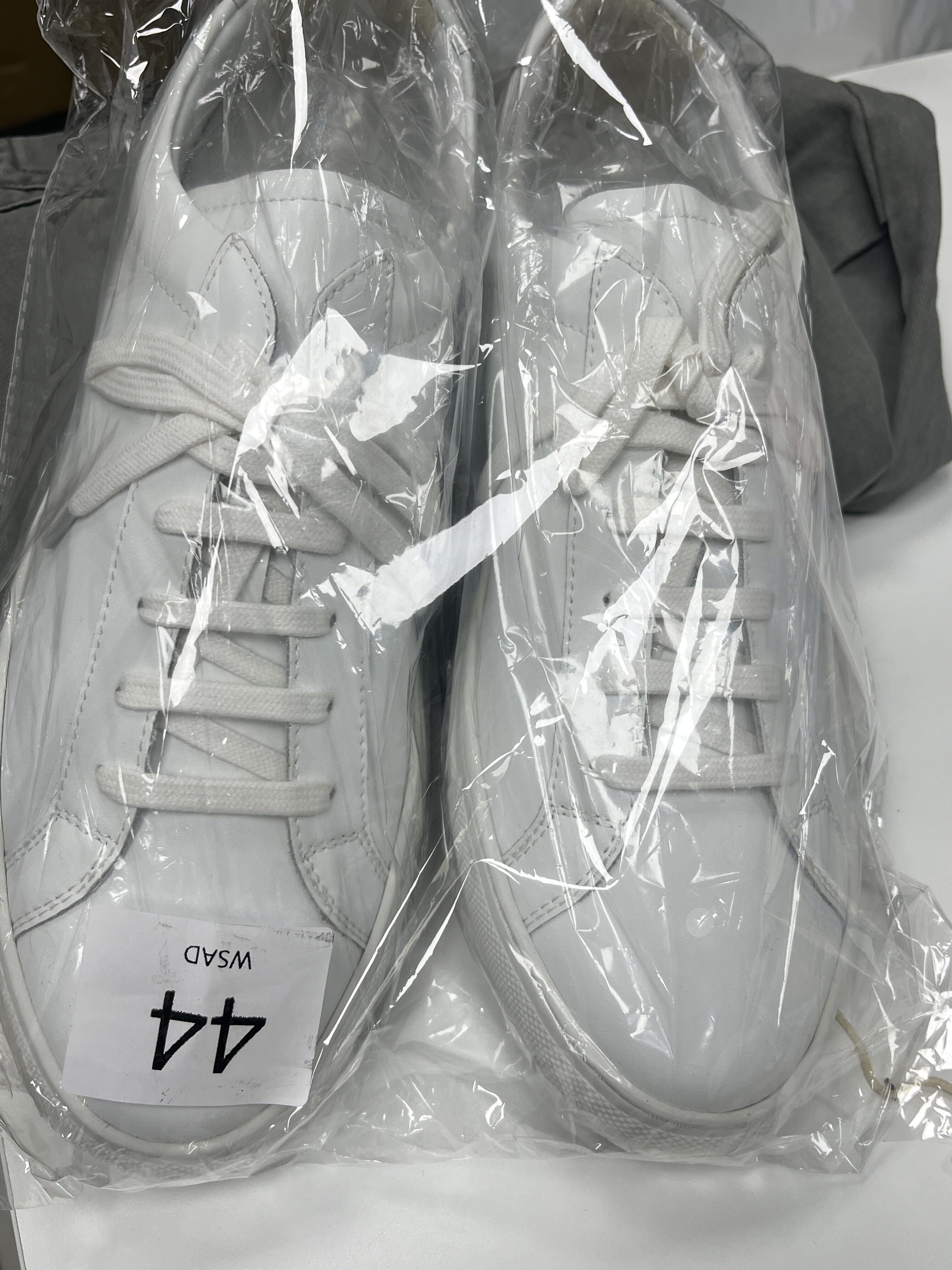 小白鞋