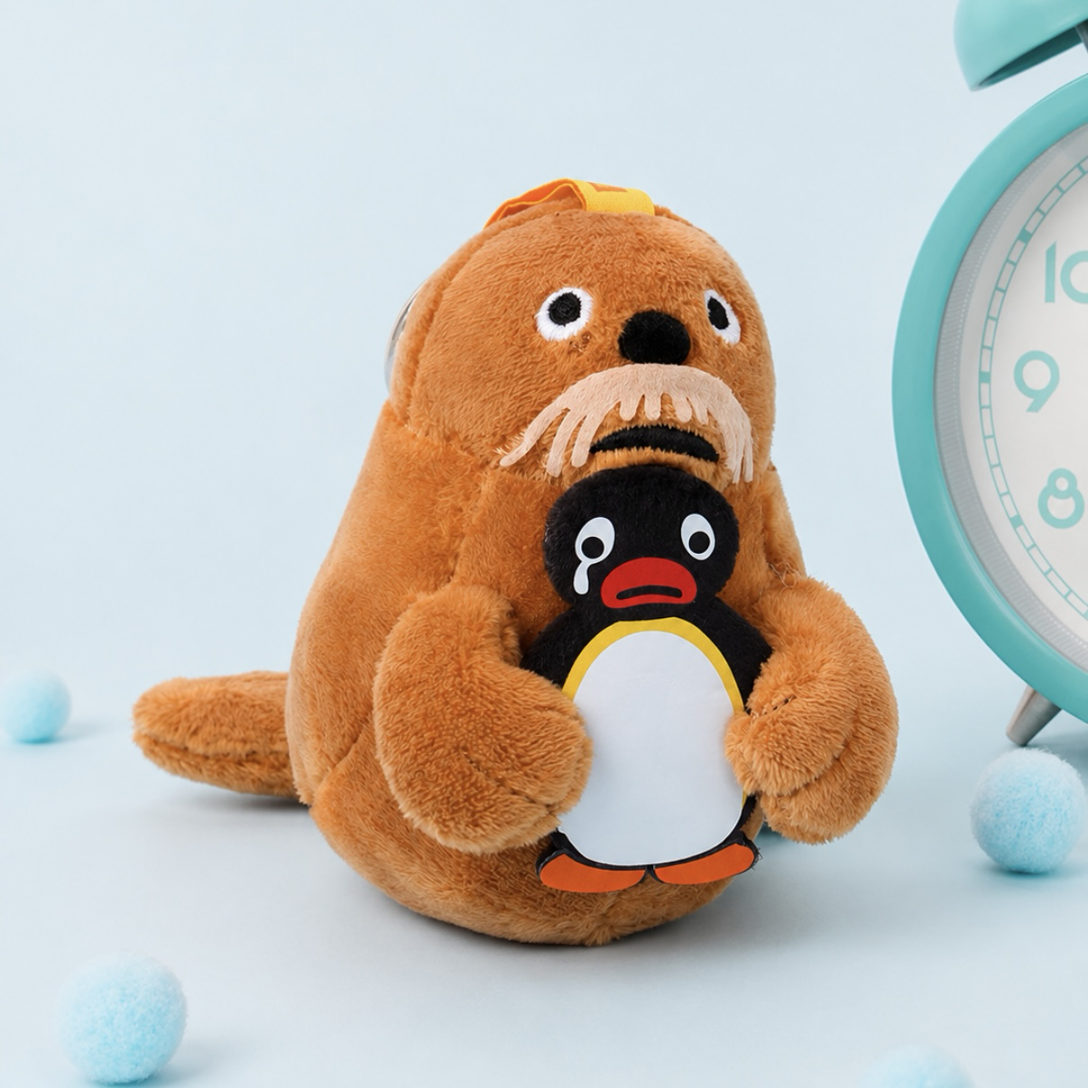 （預購）Pingu 🦭海象抱抱毛絨吊飾 掛件