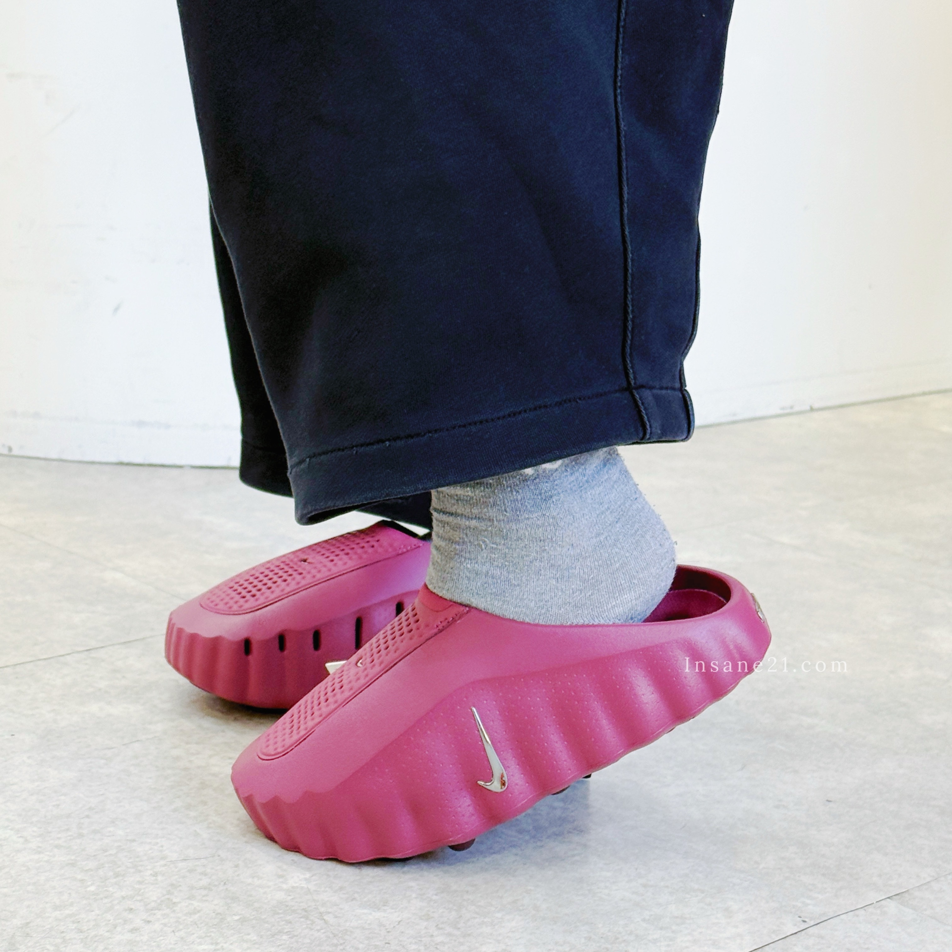 NIKE MIND 001 "PINK SMOKE" 莓果 粉紫 拖鞋 泡棉節點 HQ4309-601